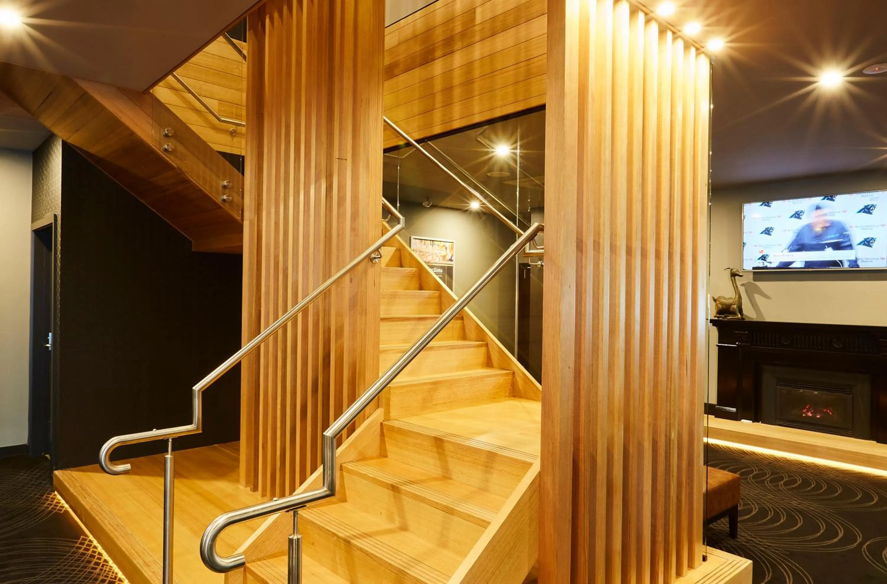 elevator in Mornington Hotel