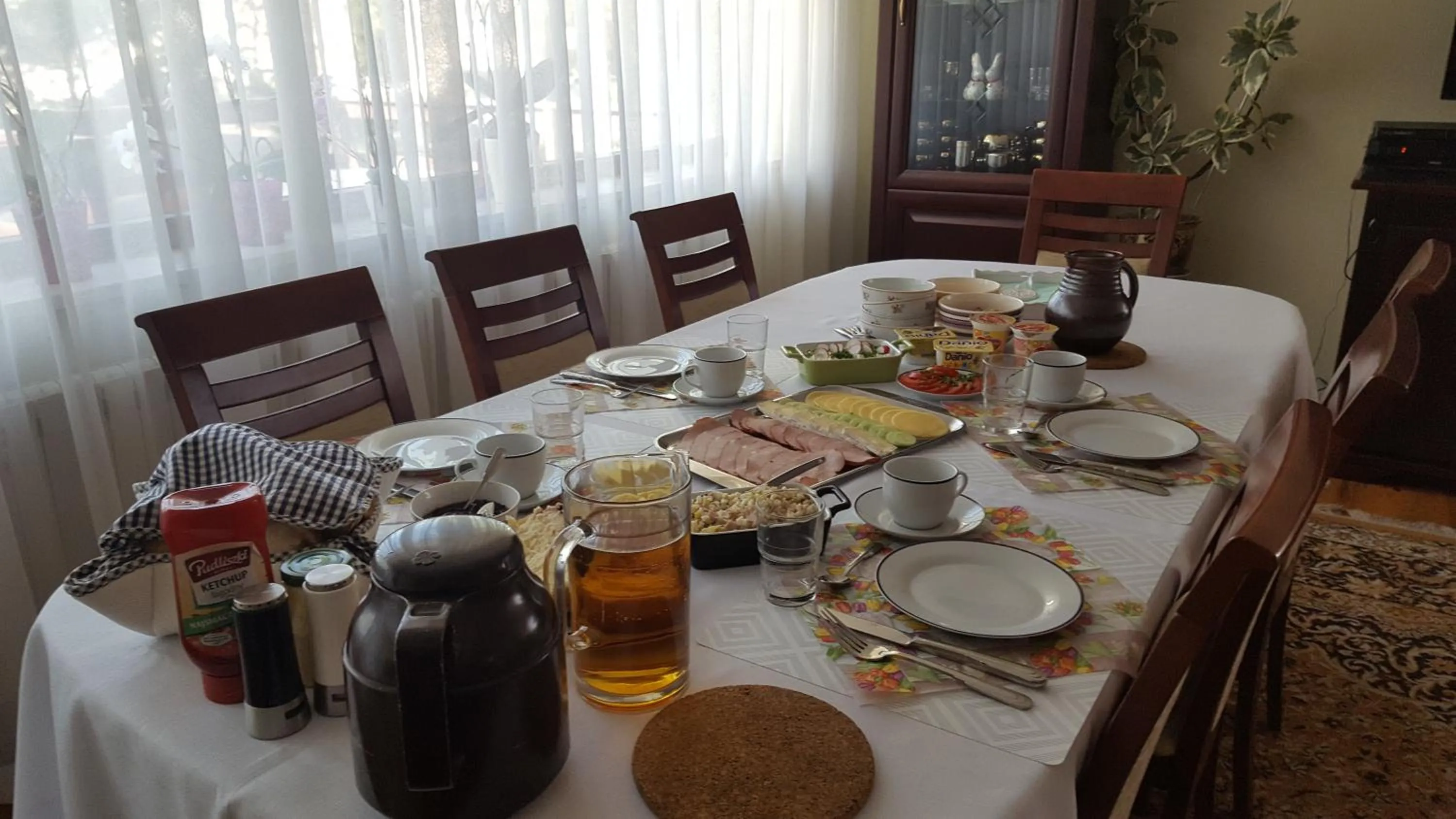 Dining area in Villa Karo