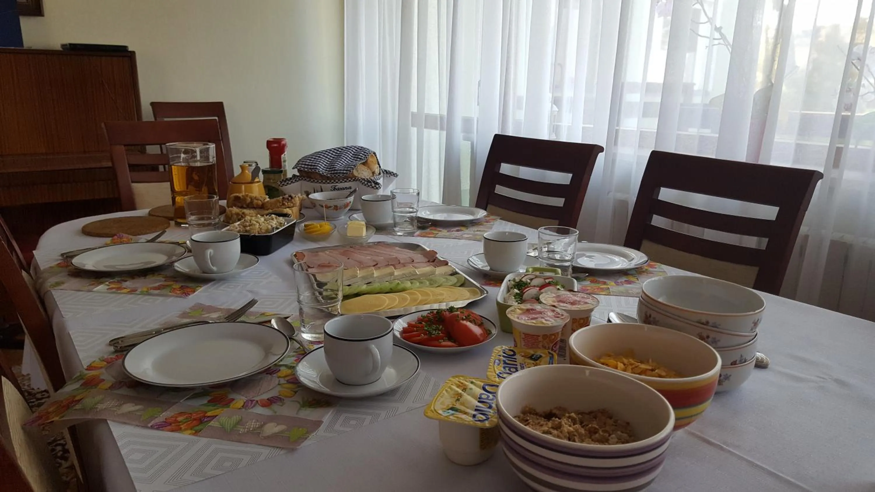 Food and drinks in Villa Karo