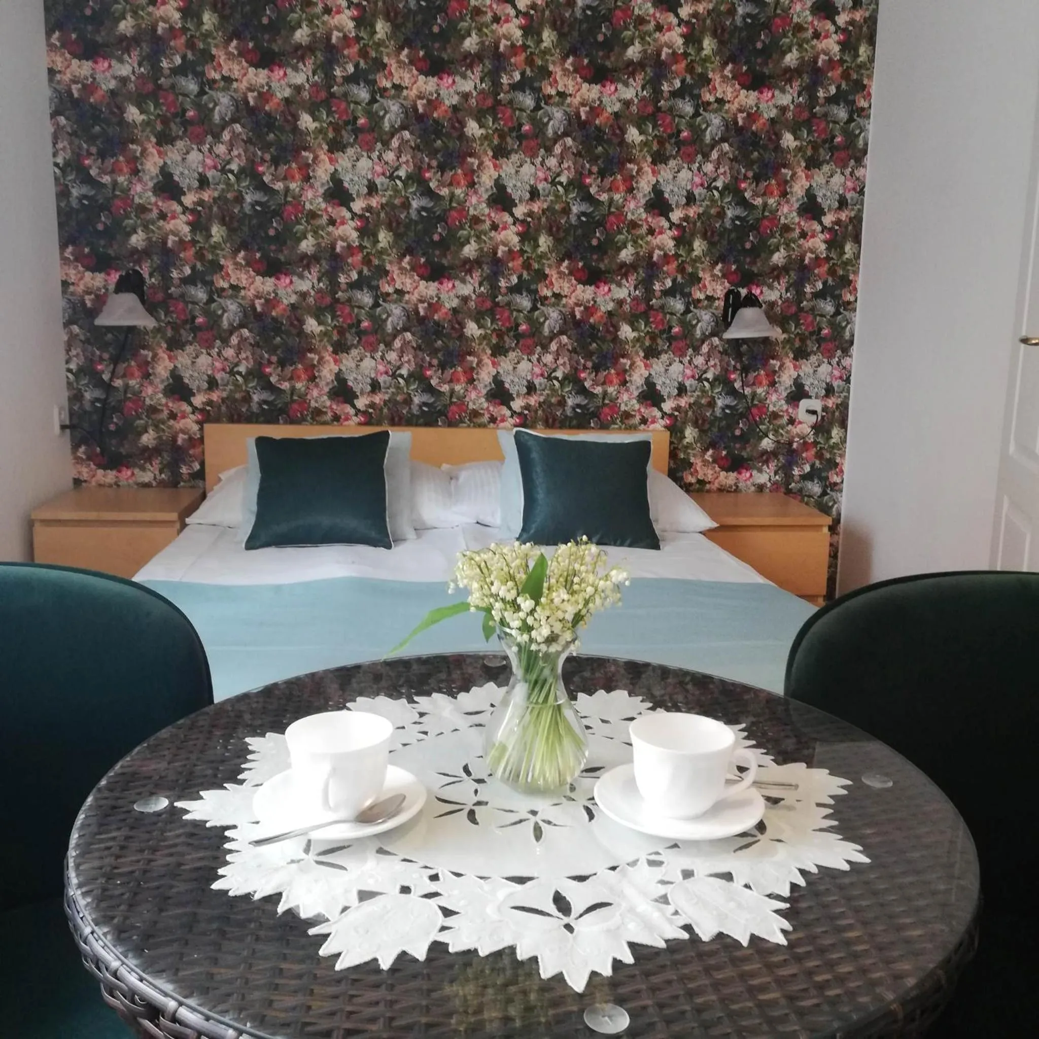 Property building in Villa Karo