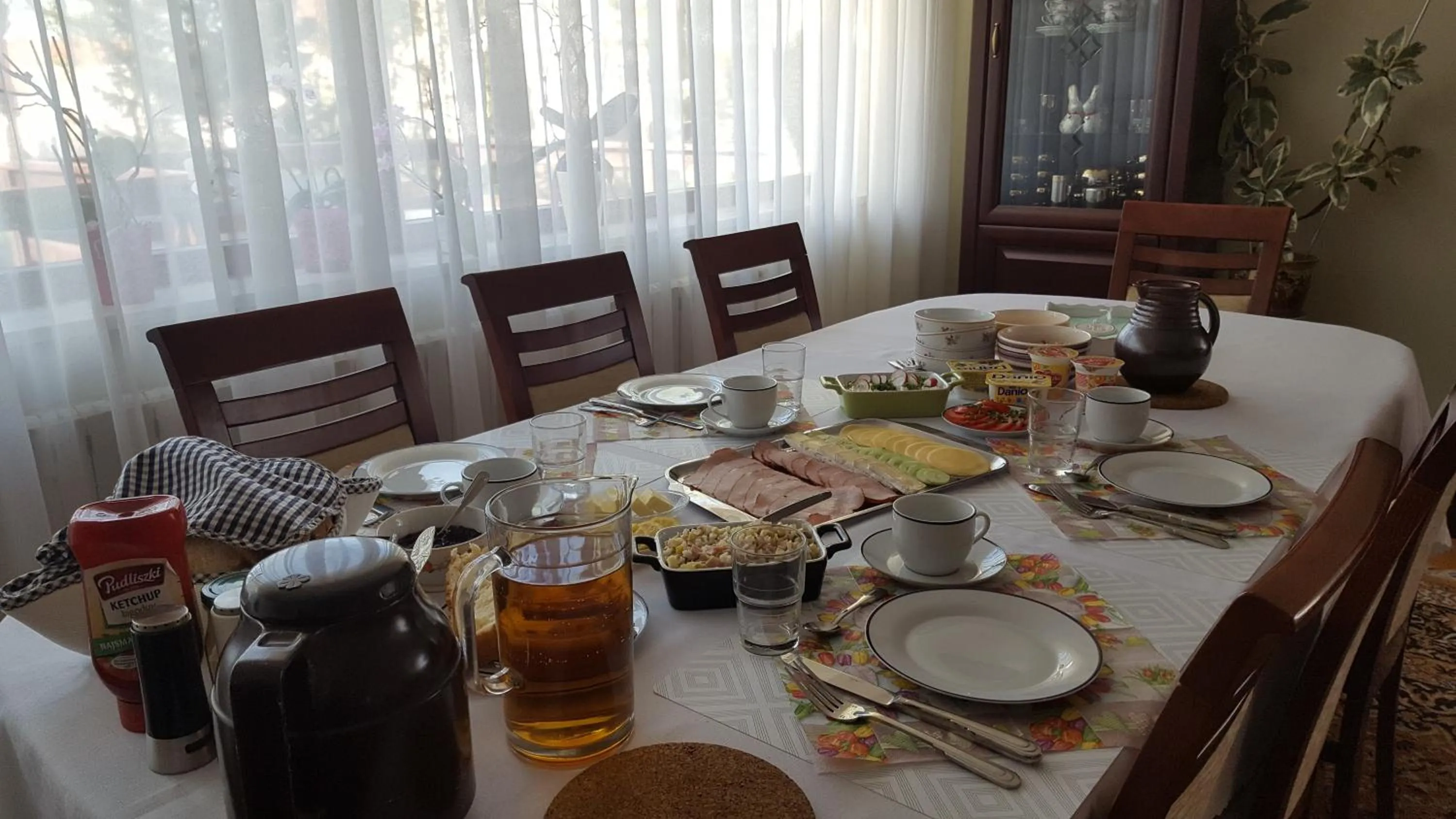 Food and drinks in Villa Karo