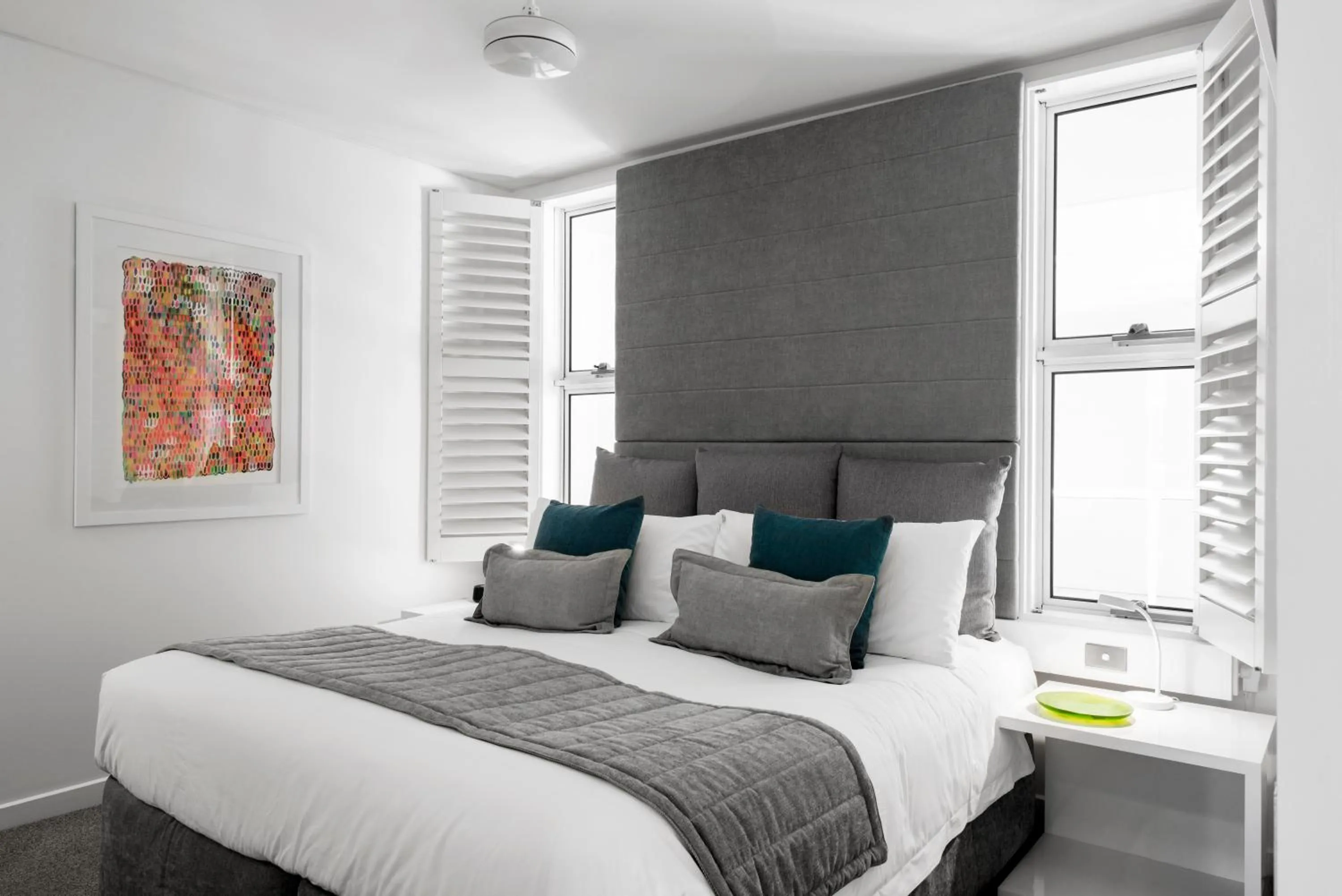 Bed in Netanya Noosa Beachfront Resort