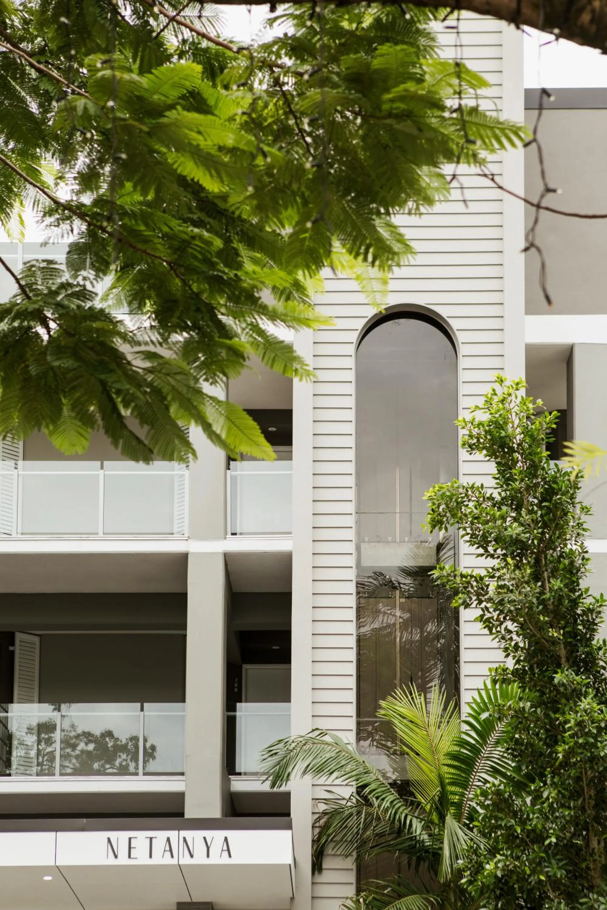 Property building in Netanya Noosa Beachfront Resort