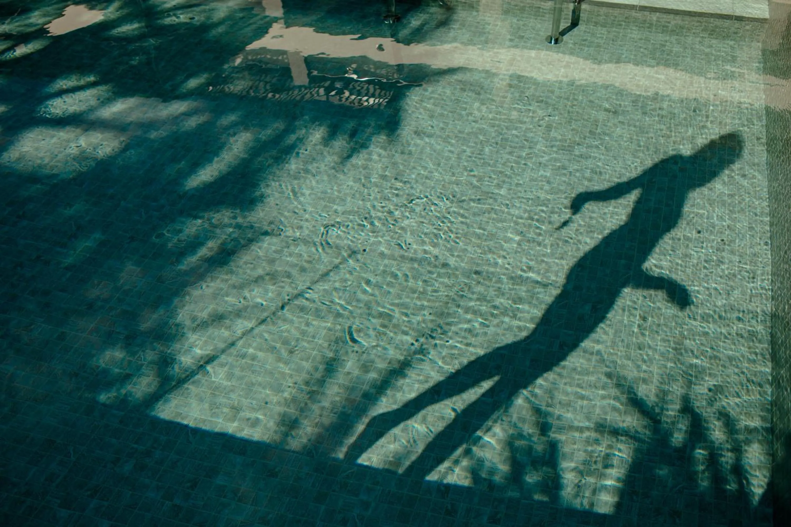 Swimming pool in Netanya Noosa Beachfront Resort