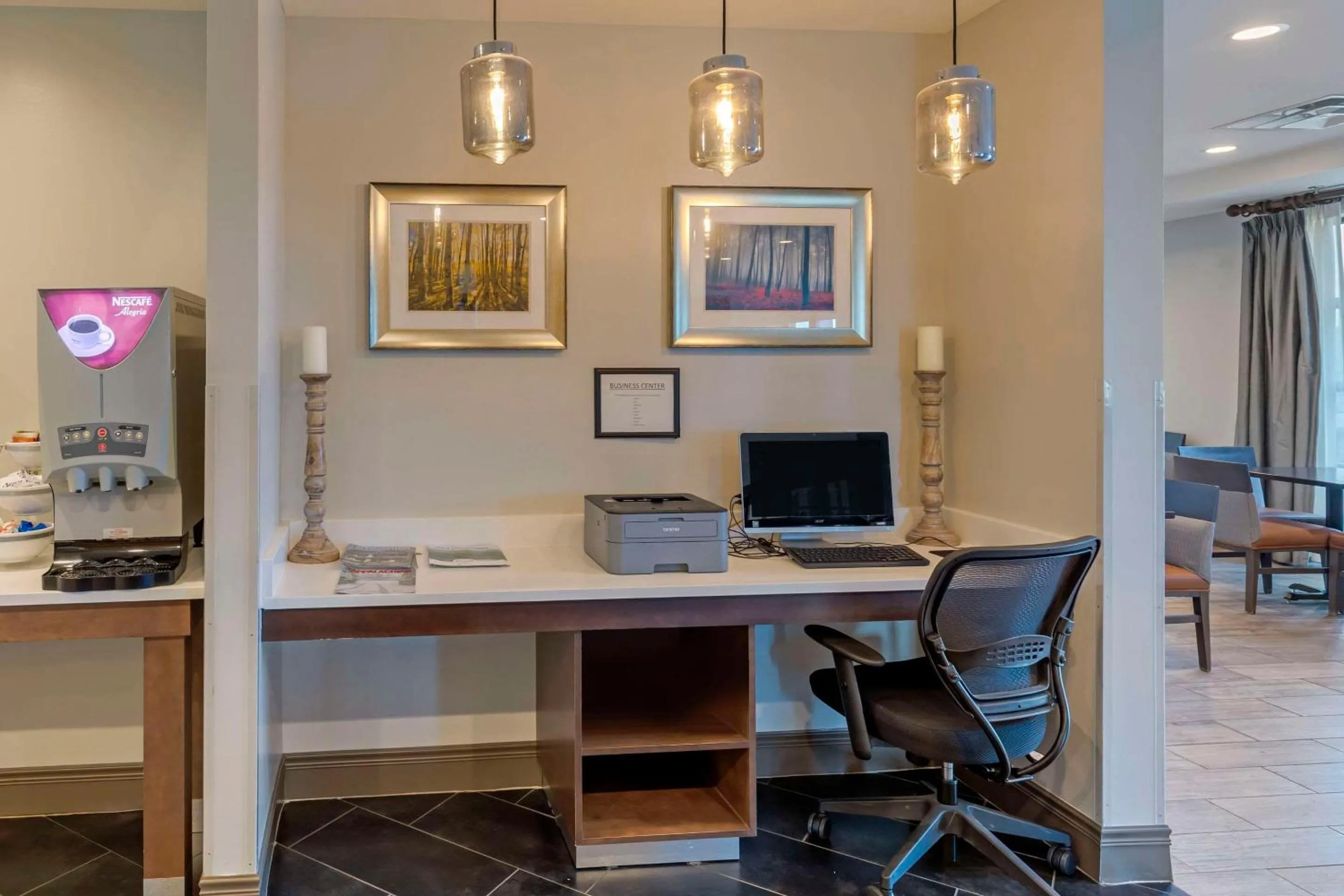 Business facilities in Comfort Inn & Suites East Ellijay