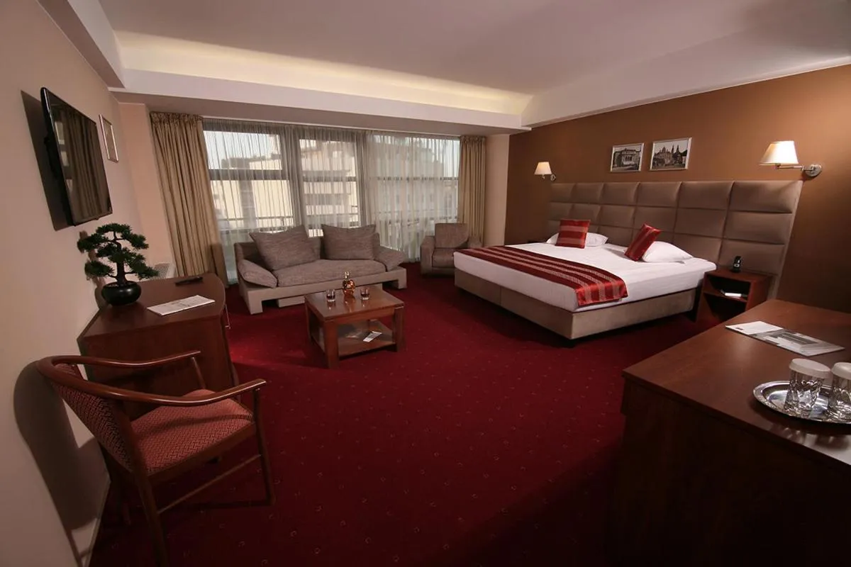 Bed in Reghina Blue Hotel