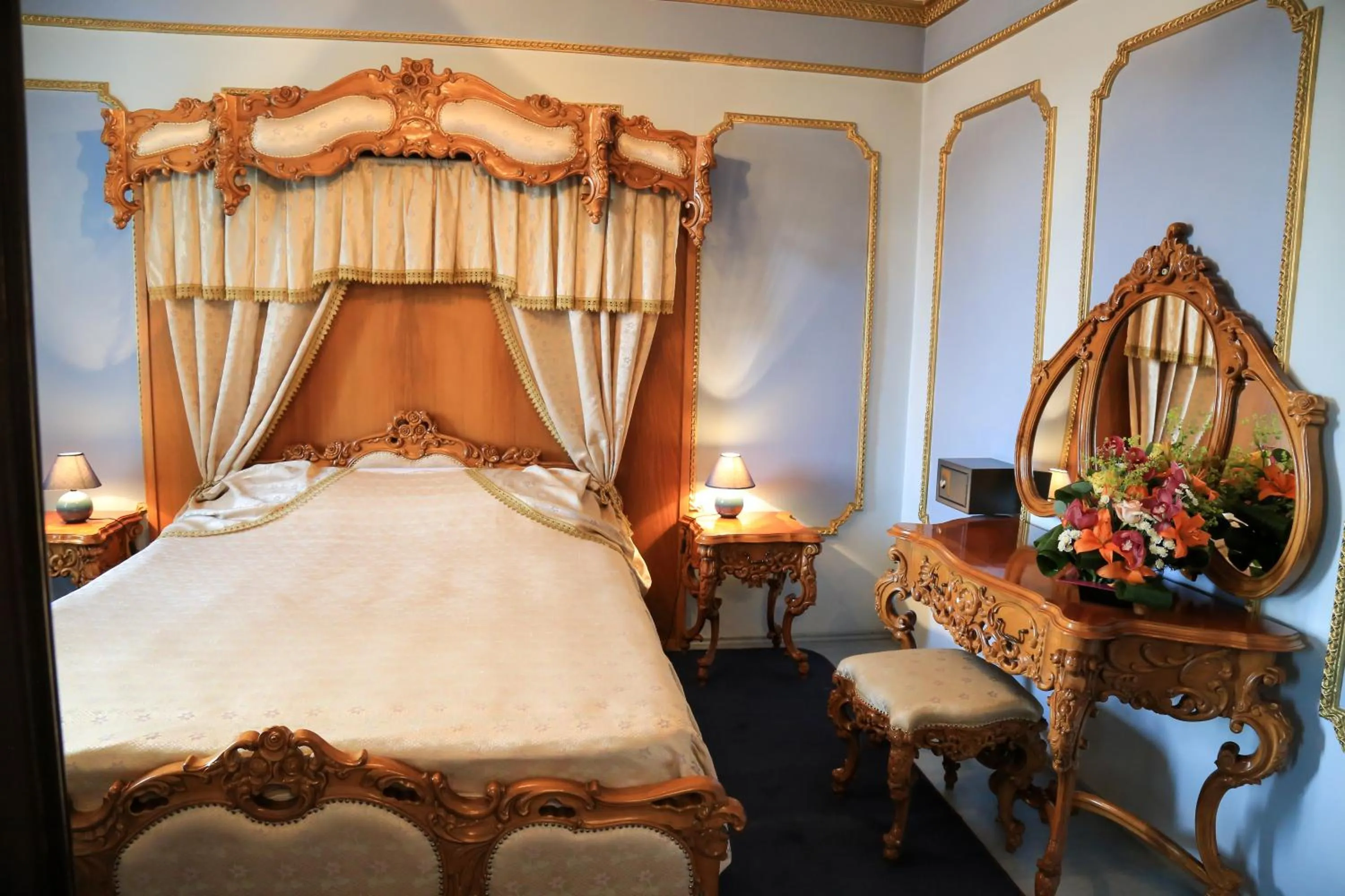 Photo of the whole room, Bed in Hotel Kreta