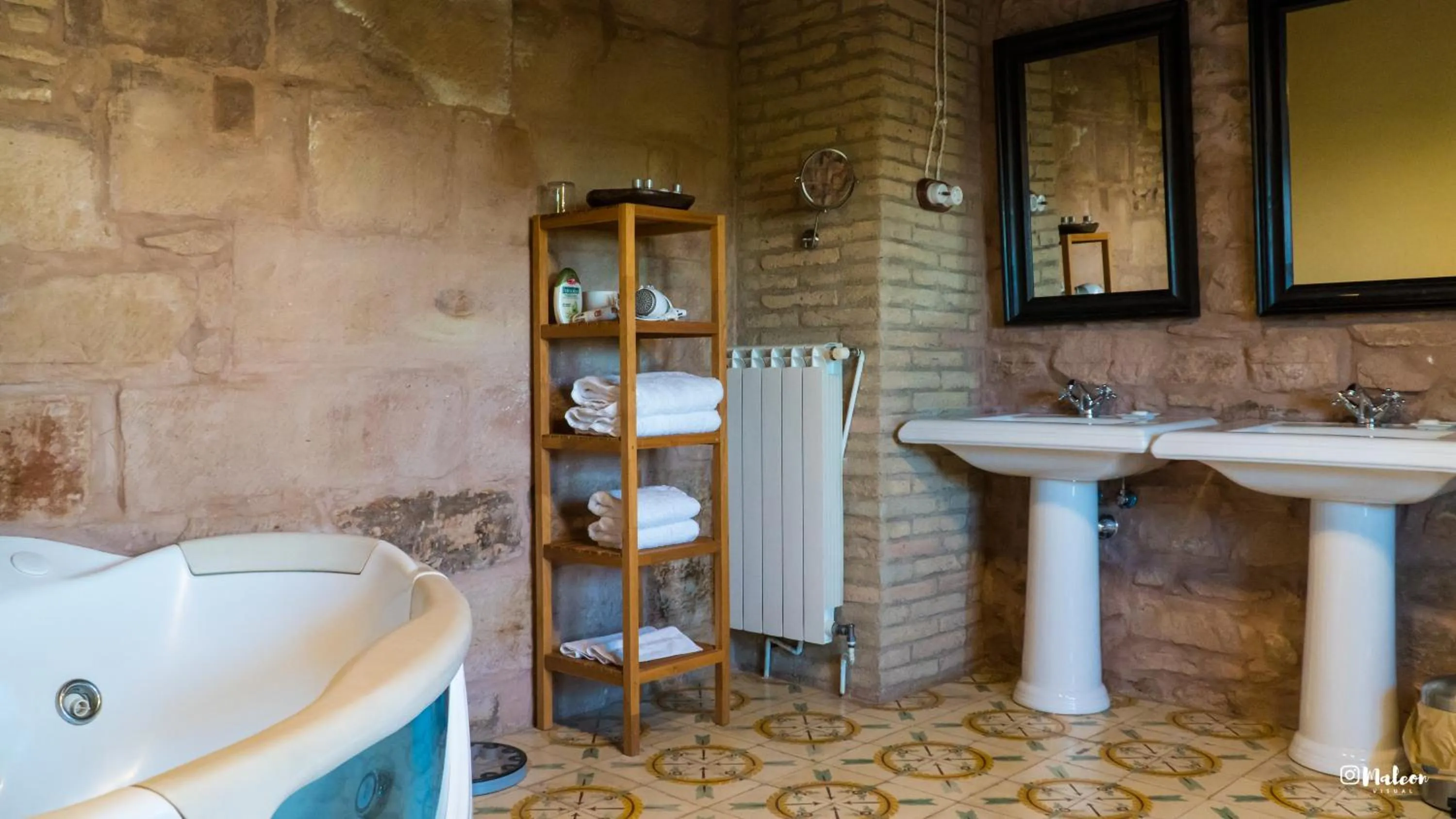 Bathroom in Molino La Nava