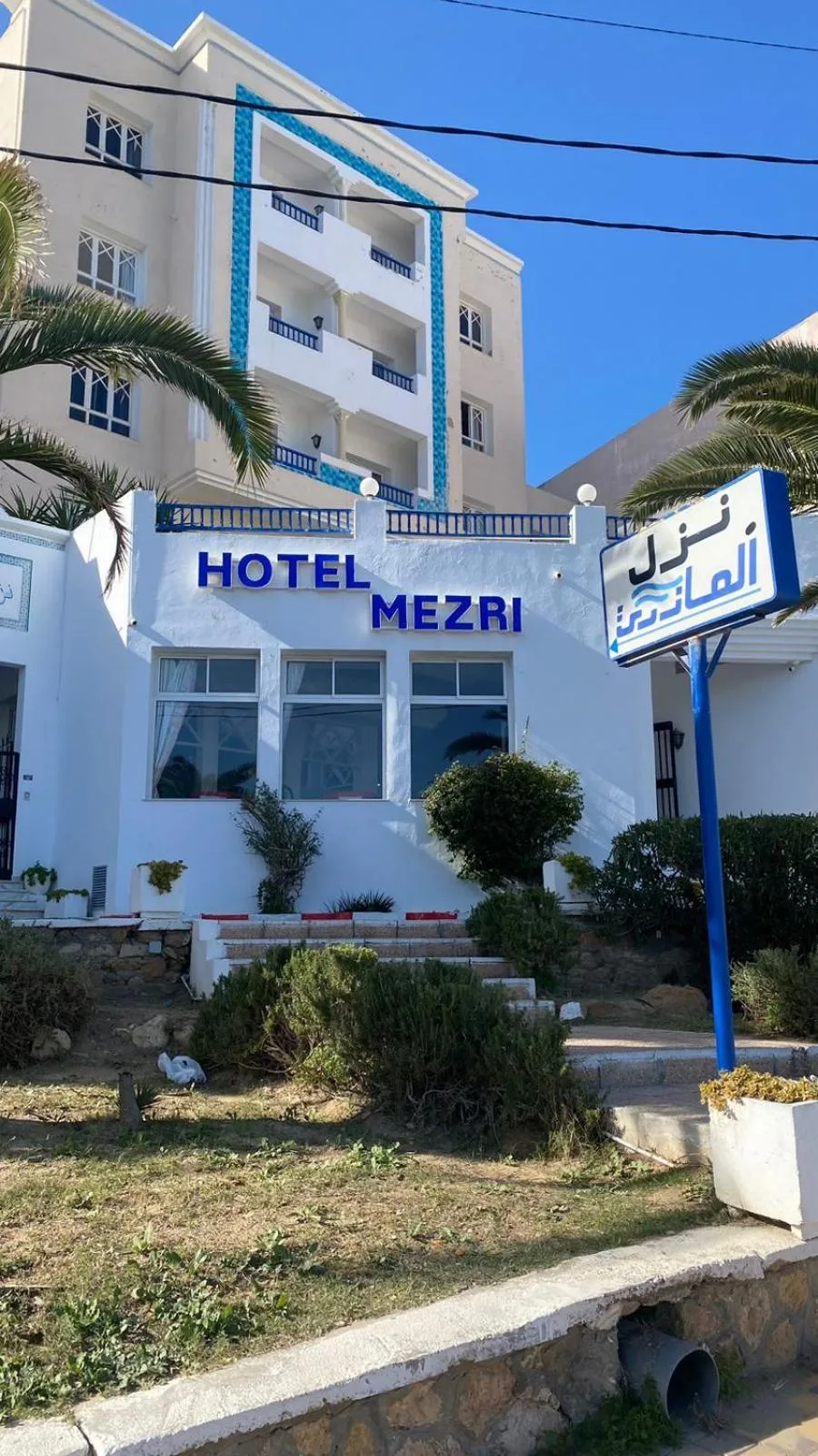 Facade/entrance in Hotel Mezri