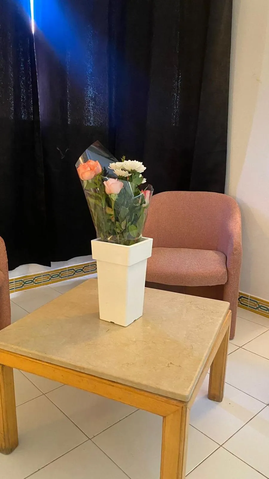 Seating area in Hotel Mezri