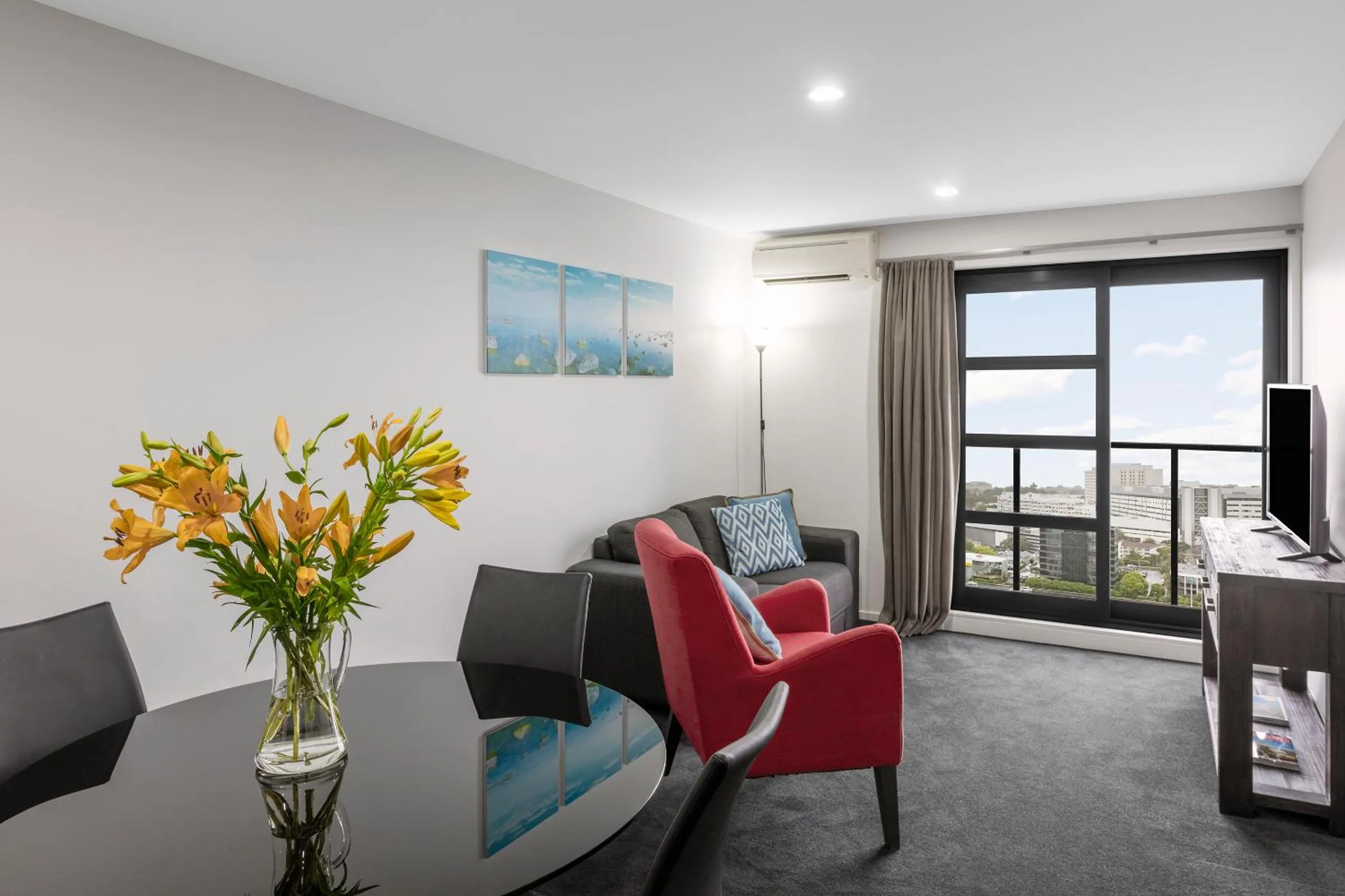 Balcony/Terrace in Nesuto St Martins Apartment Hotel