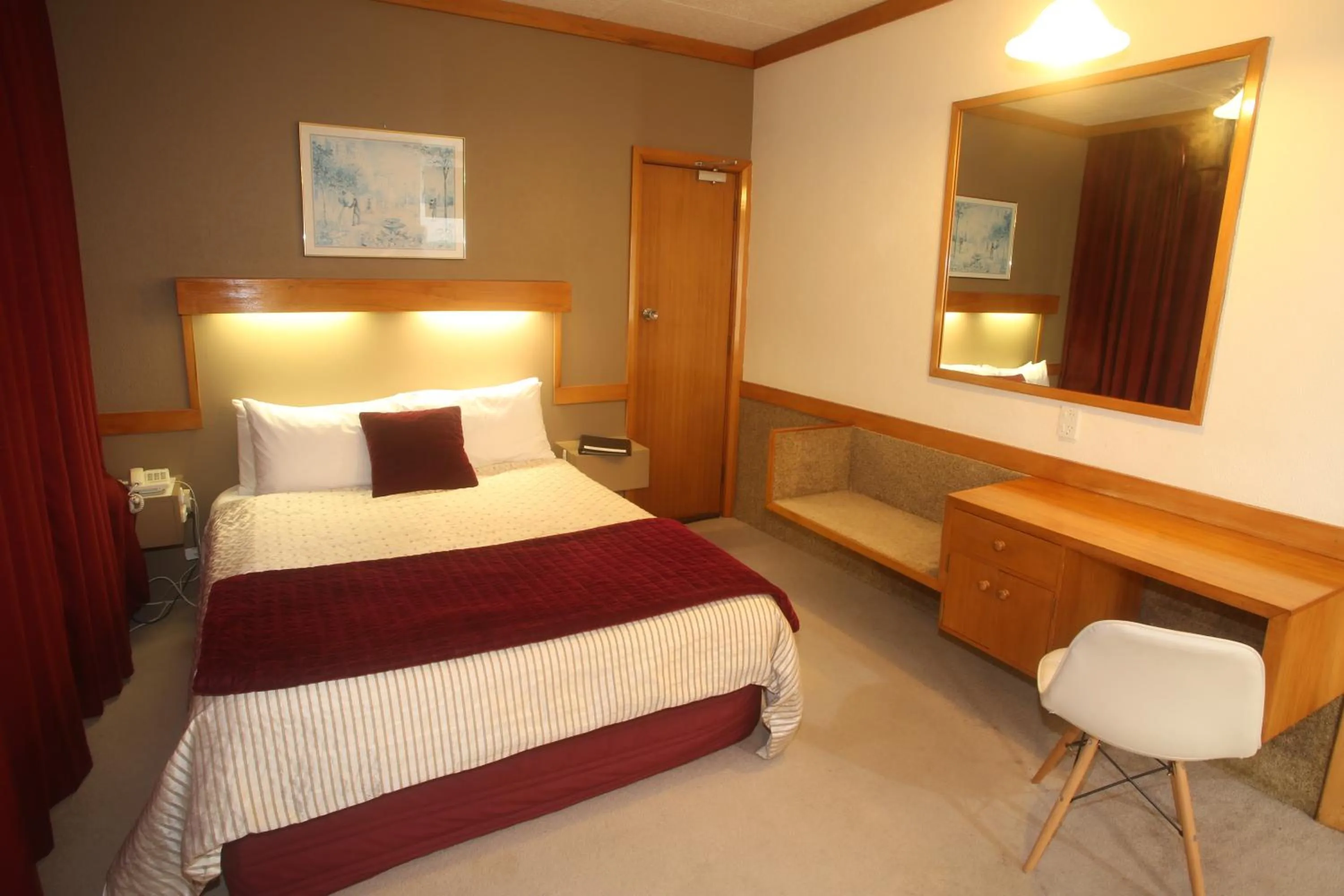 The Grand Hotel Wanganui