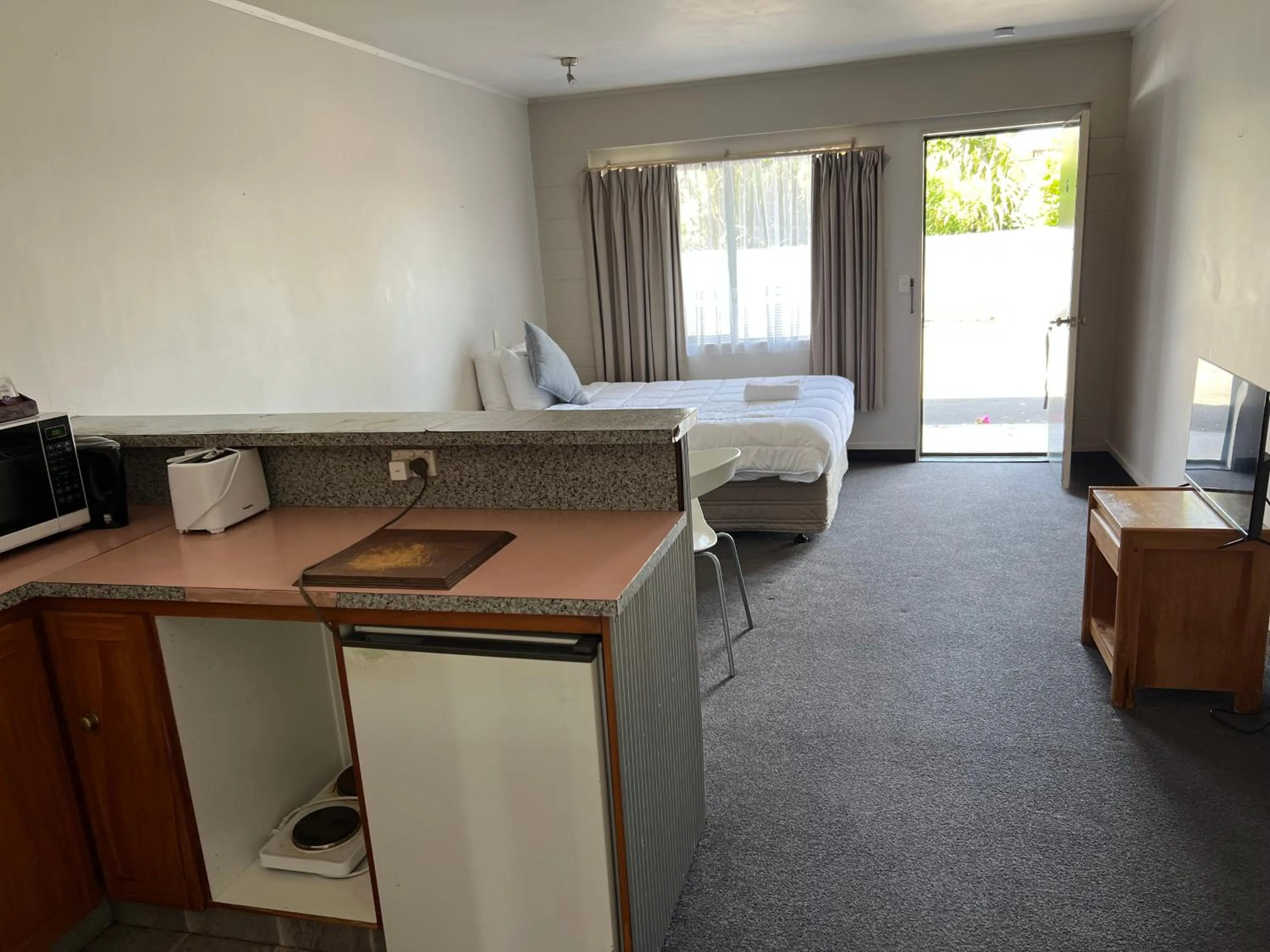 Bed in Karaka Tree Motel