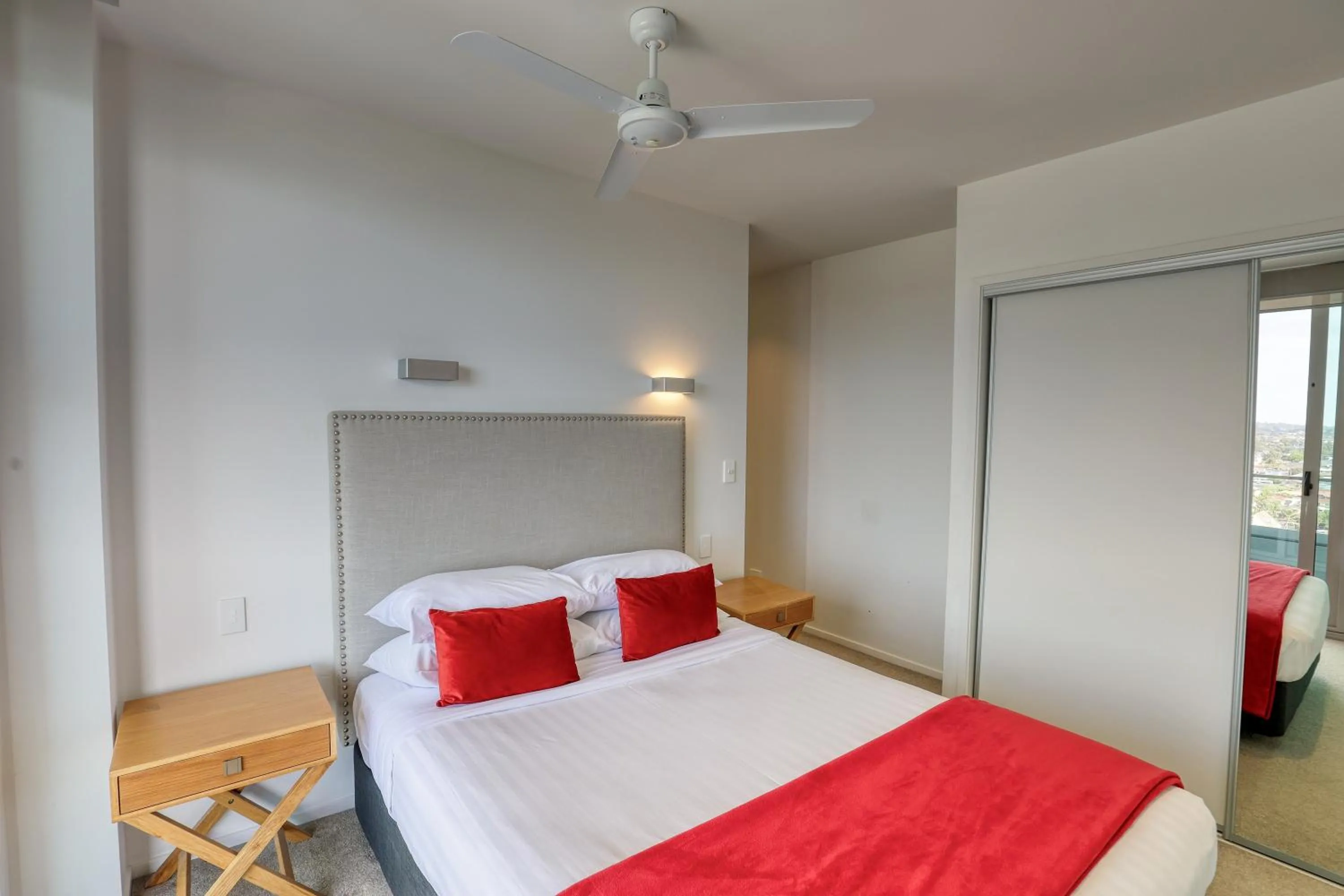 Bed in Marsden Suites Nautilus Orewa