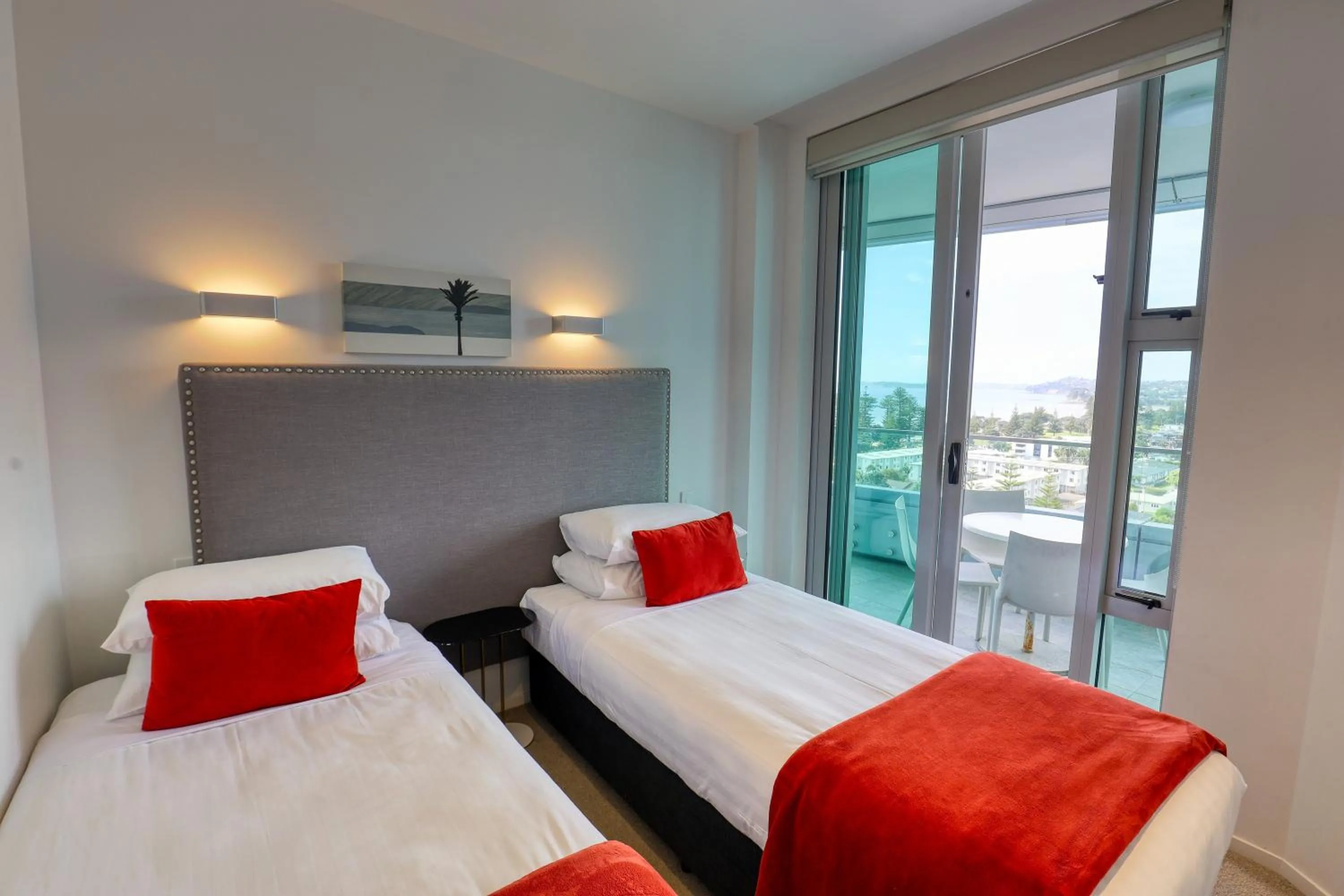 Bed in Marsden Suites Nautilus Orewa