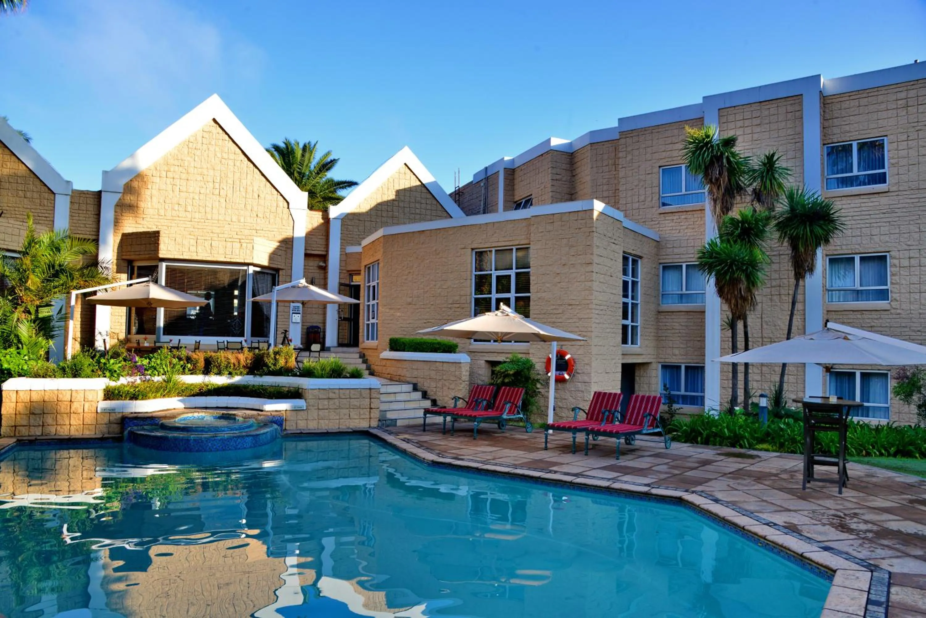 Swimming pool in City Lodge Hotel Bloemfontein