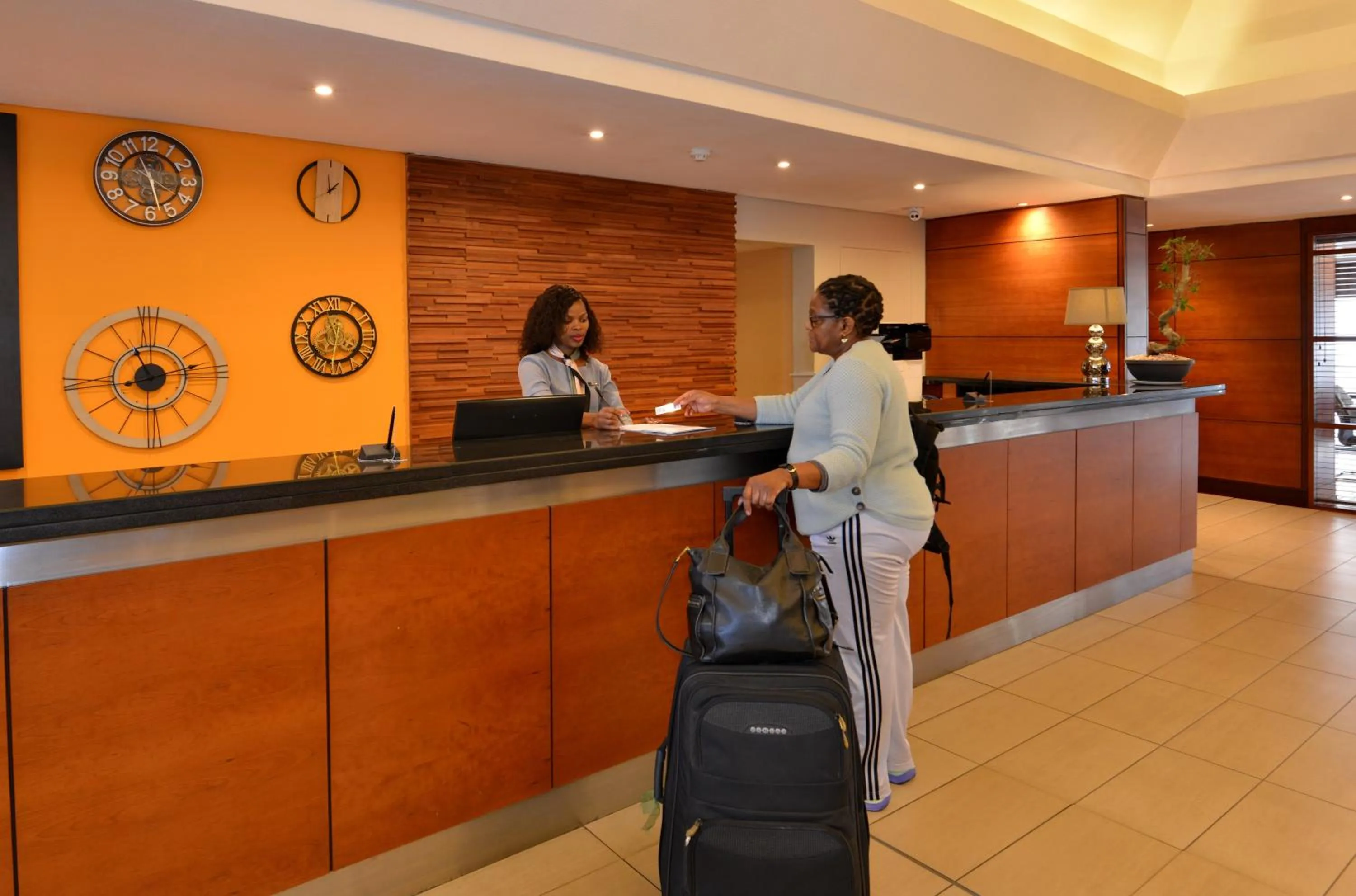 Lobby or reception in City Lodge Hotel Johannesburg Airport, Barbara Road