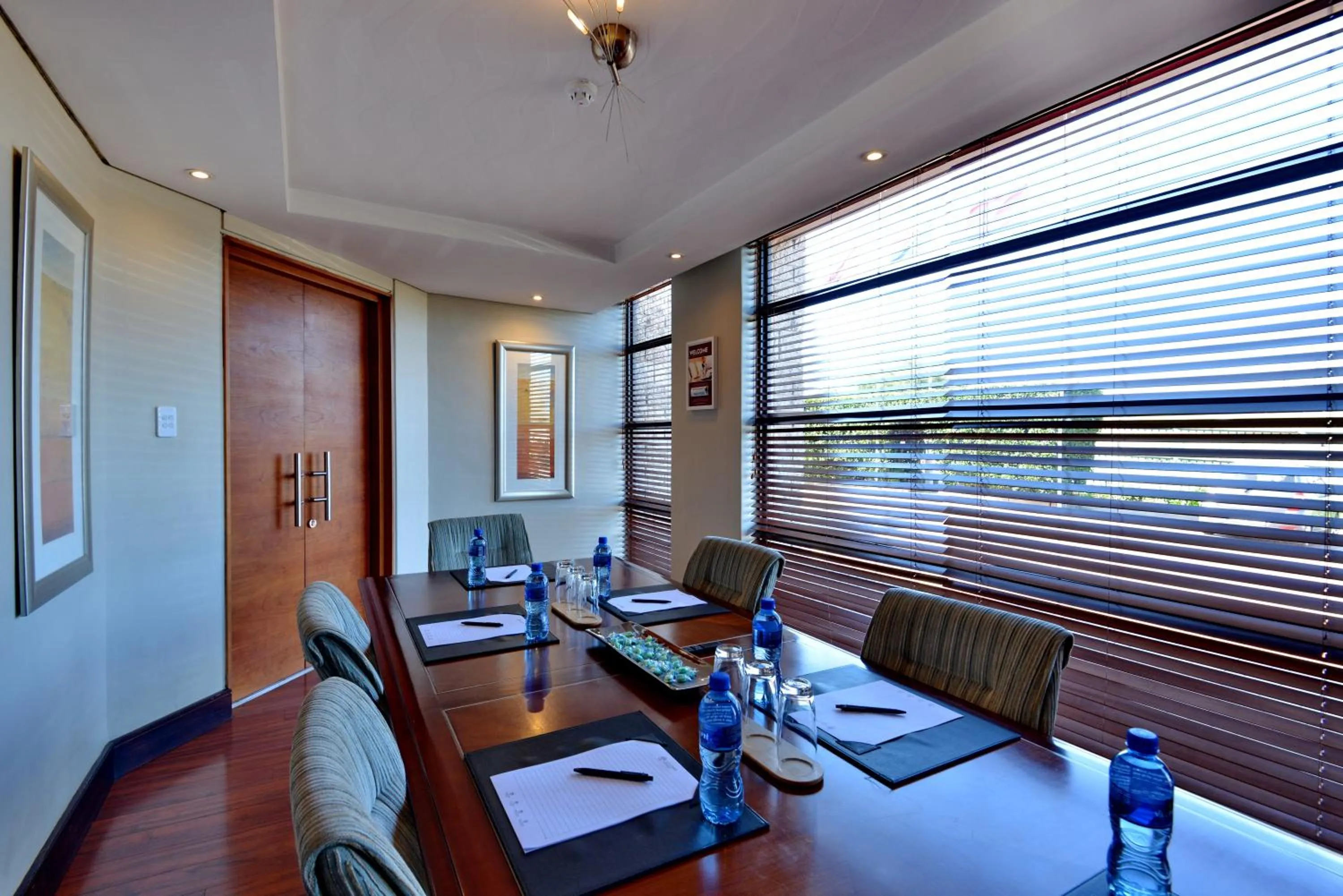 City Lodge Hotel Johannesburg Airport, Barbara Road