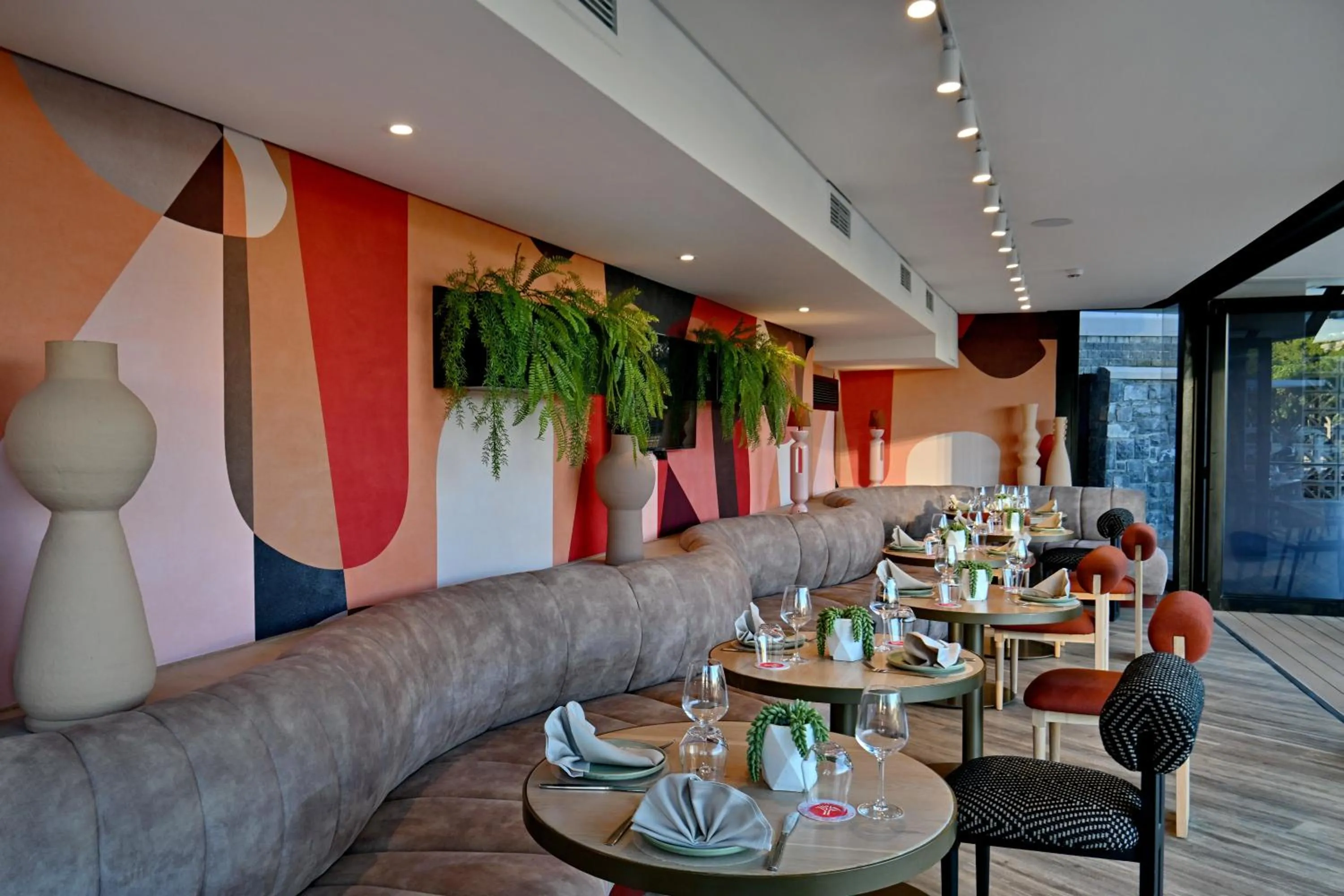 Restaurant/places to eat in City Lodge Hotel V&A Waterfront