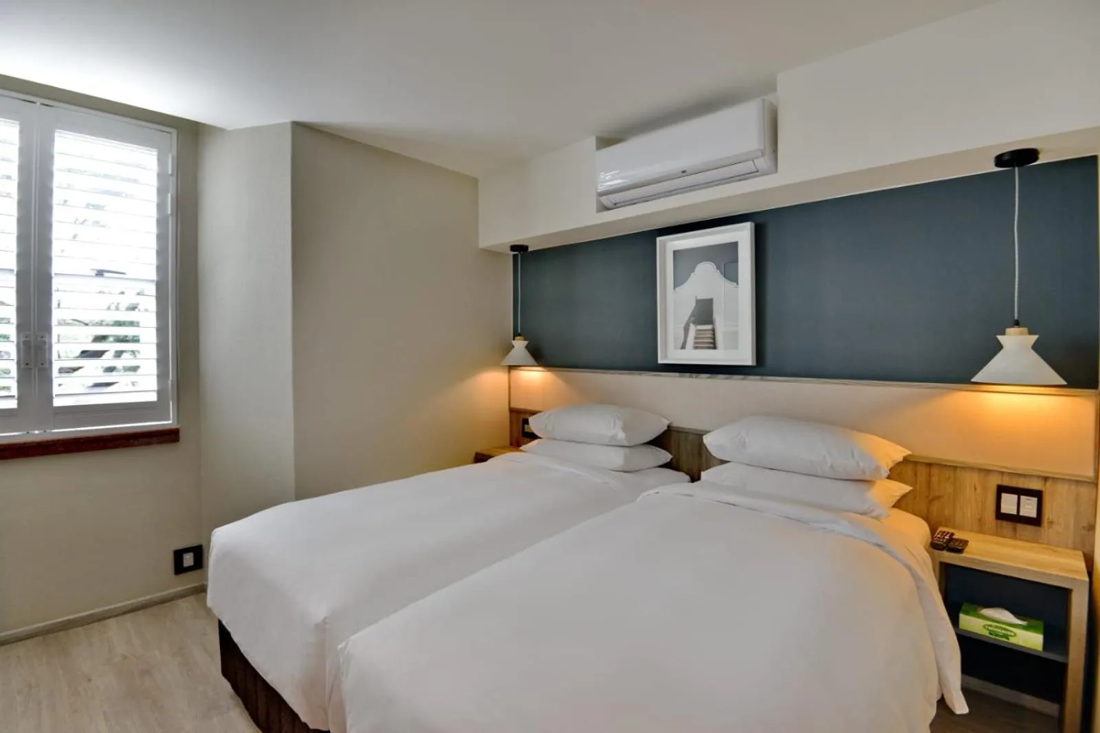 Bed in Town Lodge Bellville