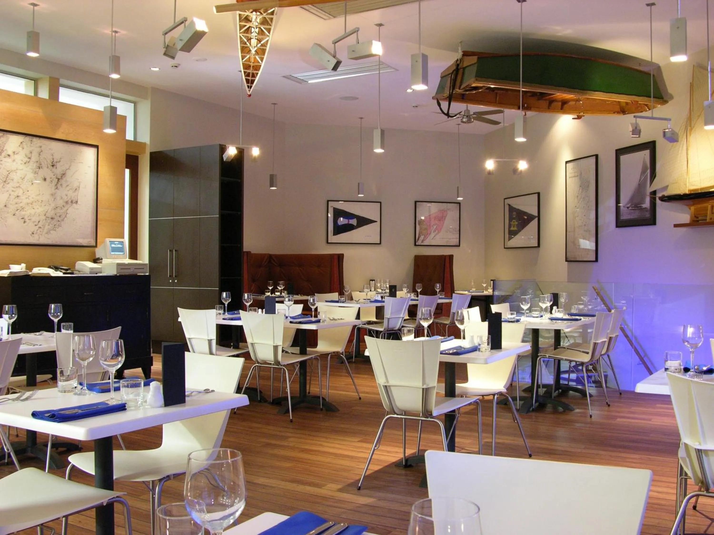 Restaurant/places to eat in Edit Picton