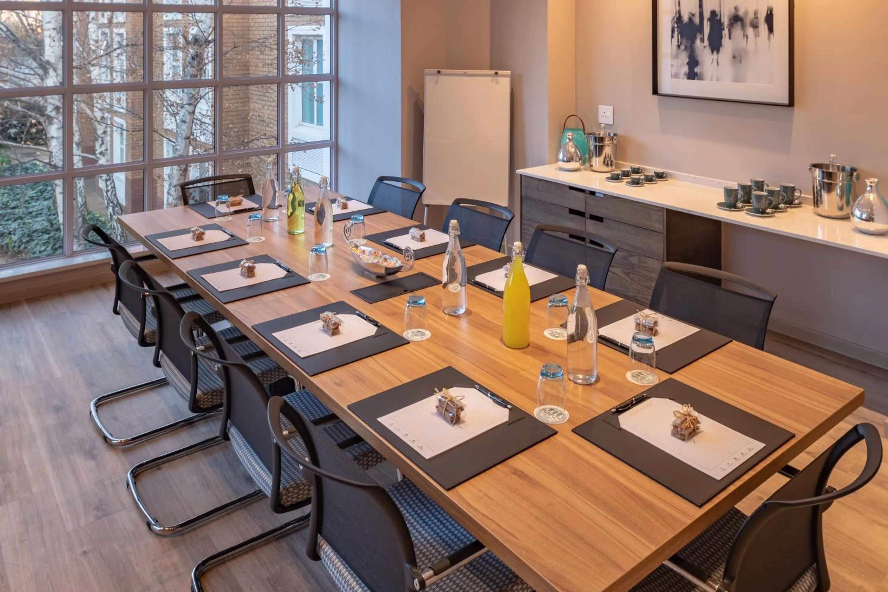 Meeting/conference room in Town Lodge Johannesburg Airport