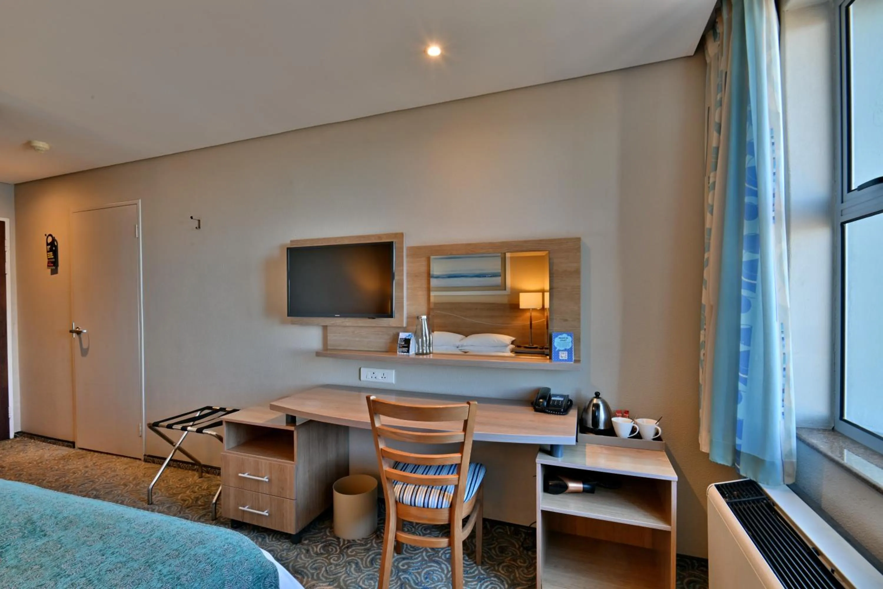 TV and multimedia in Town Lodge Gqeberha