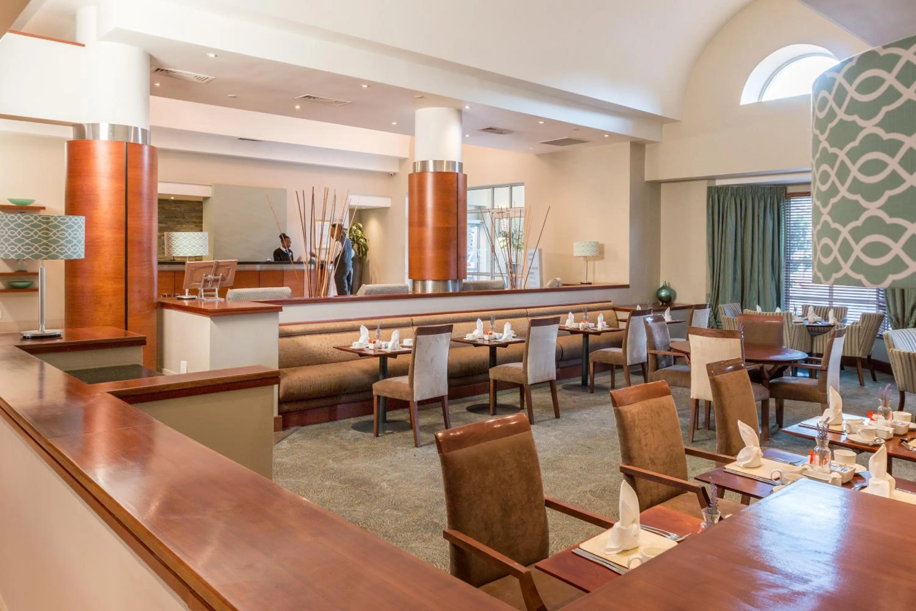 Restaurant/places to eat in Town Lodge Roodepoort