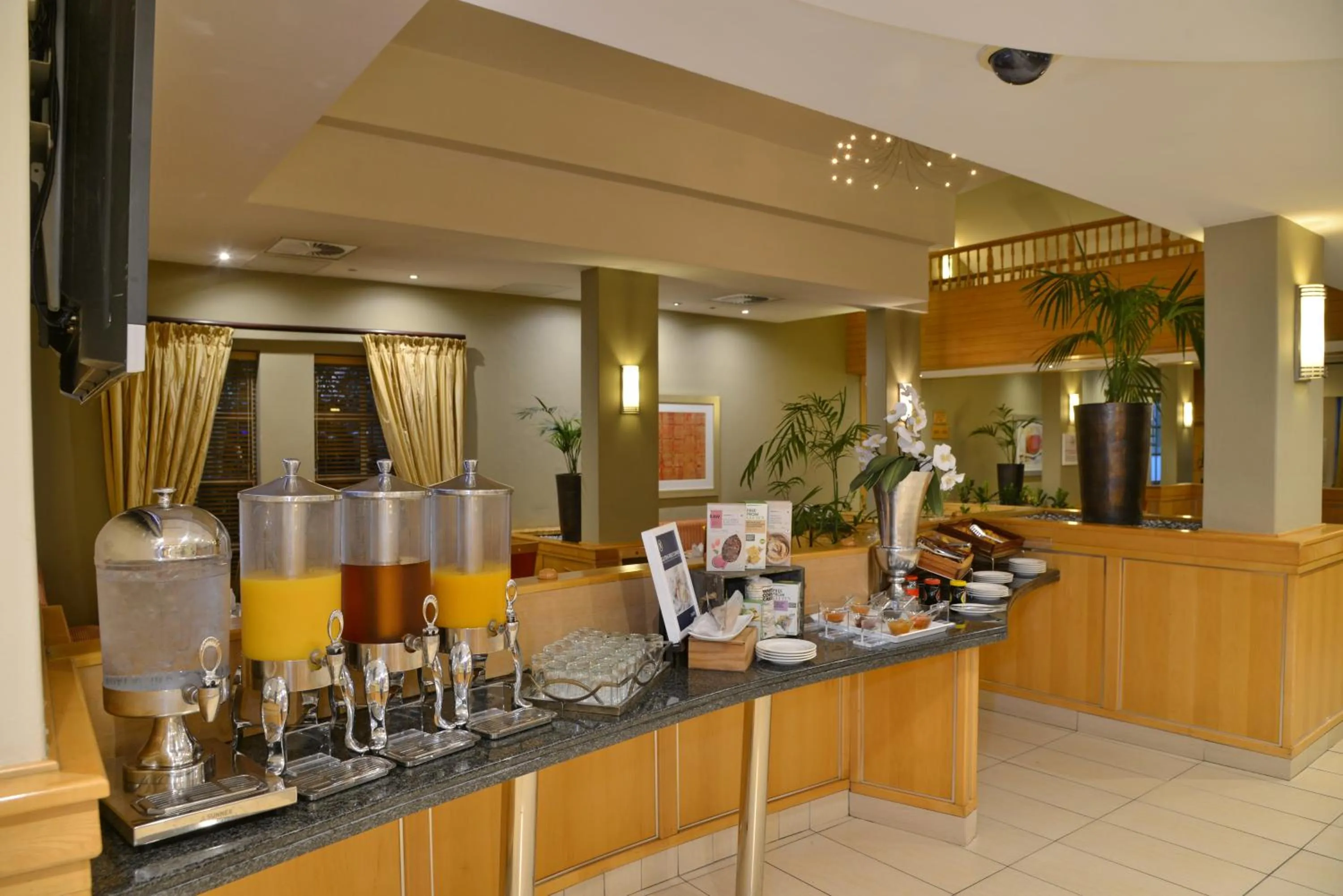 Food and drinks in Road Lodge Sandton