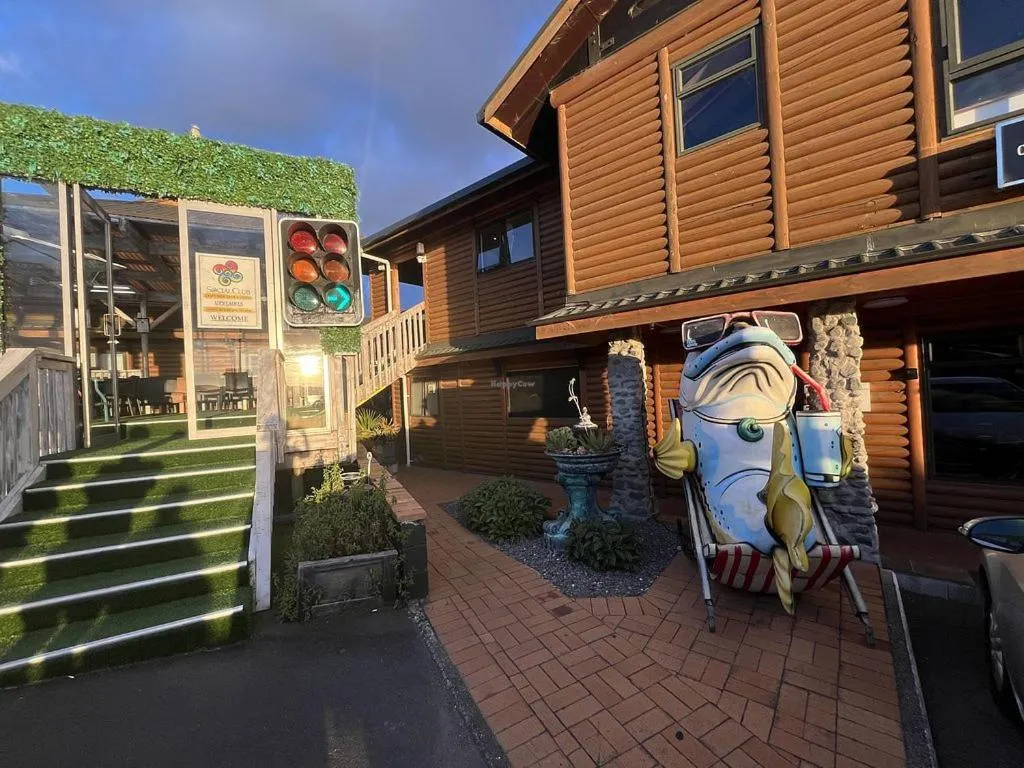 Property building in Lakefront Lodge Taupo