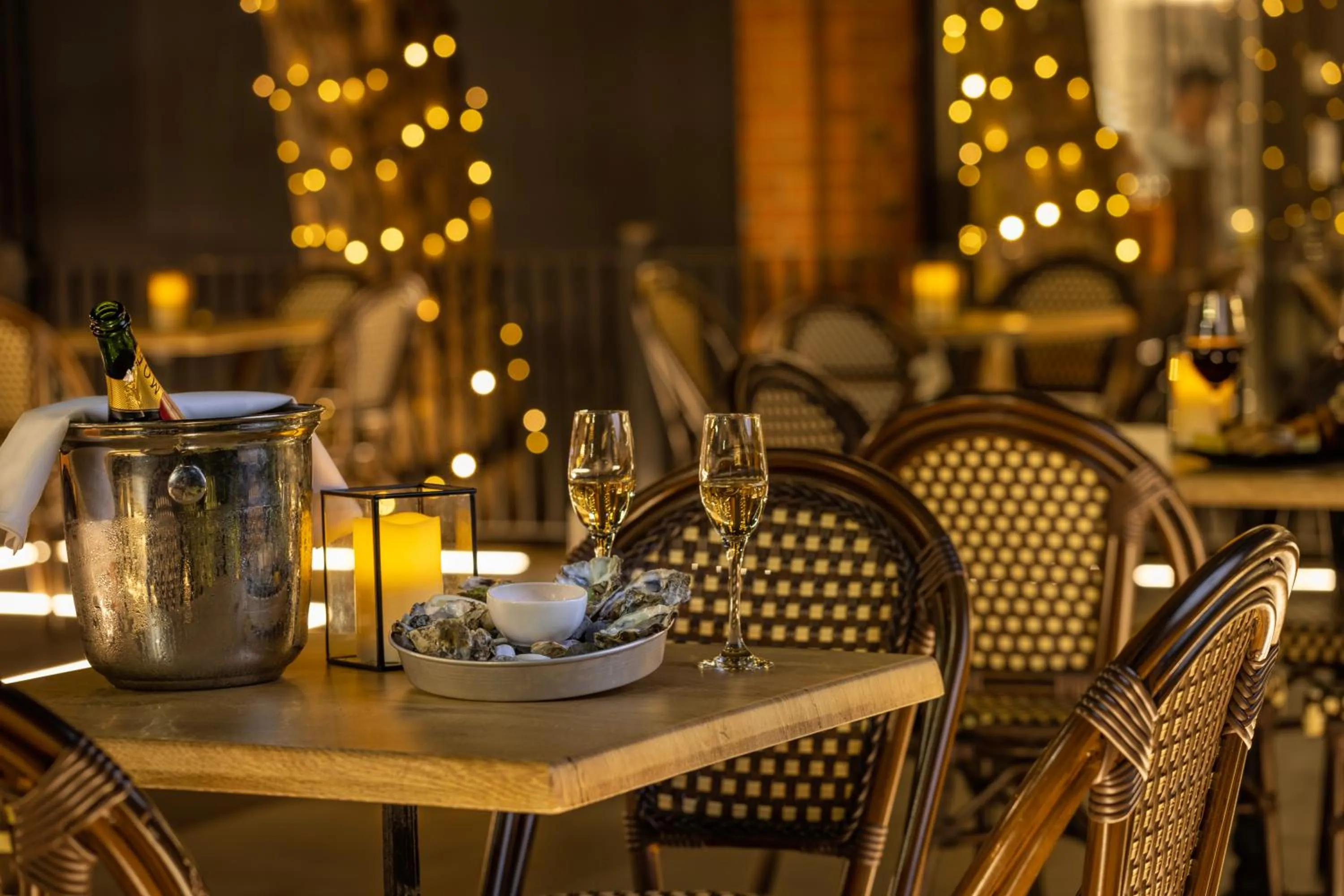 Lounge or bar in Pullman Auckland Hotel & Apartments