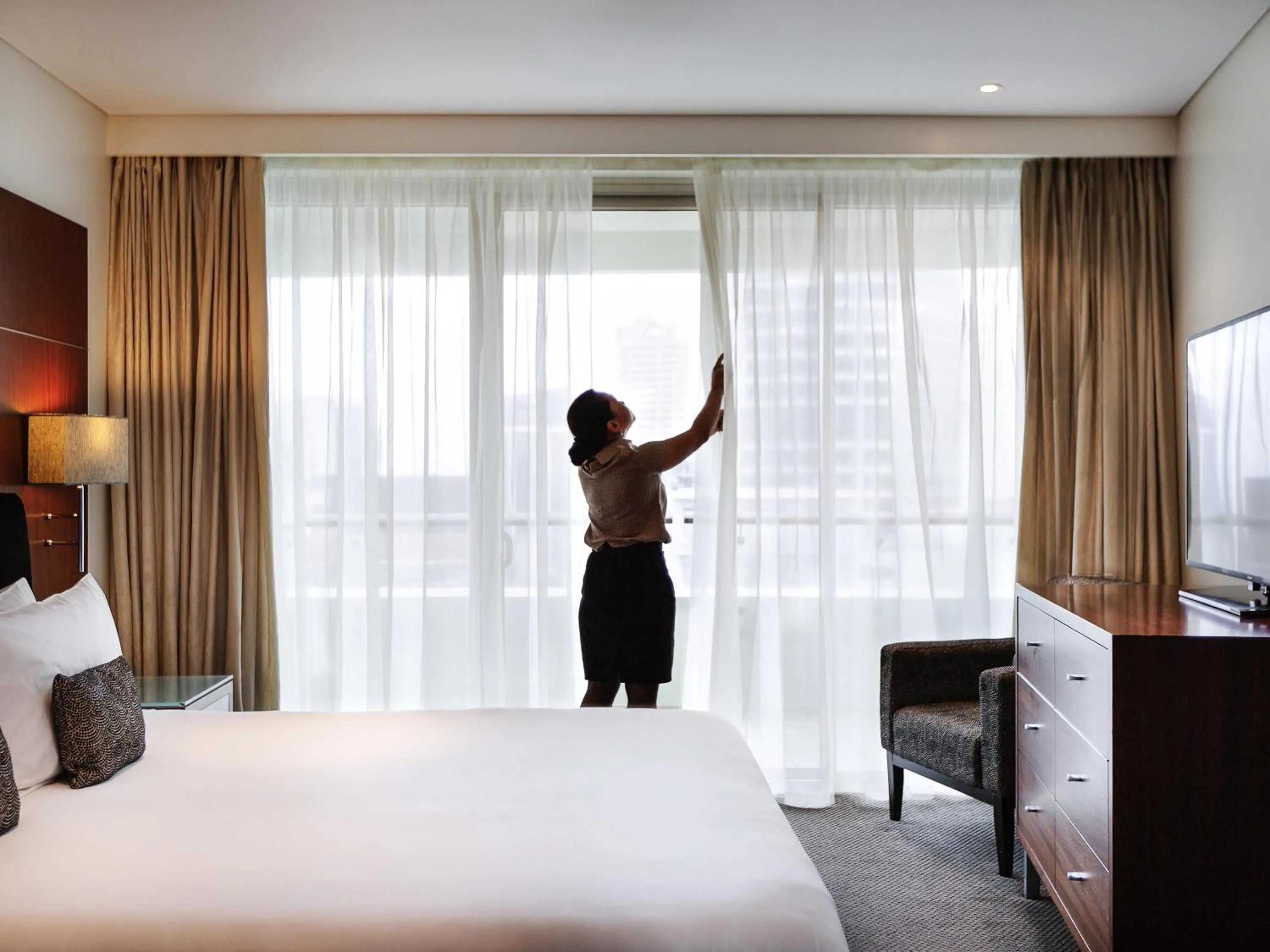 Bedroom, Bed in Pullman Auckland Hotel & Apartments