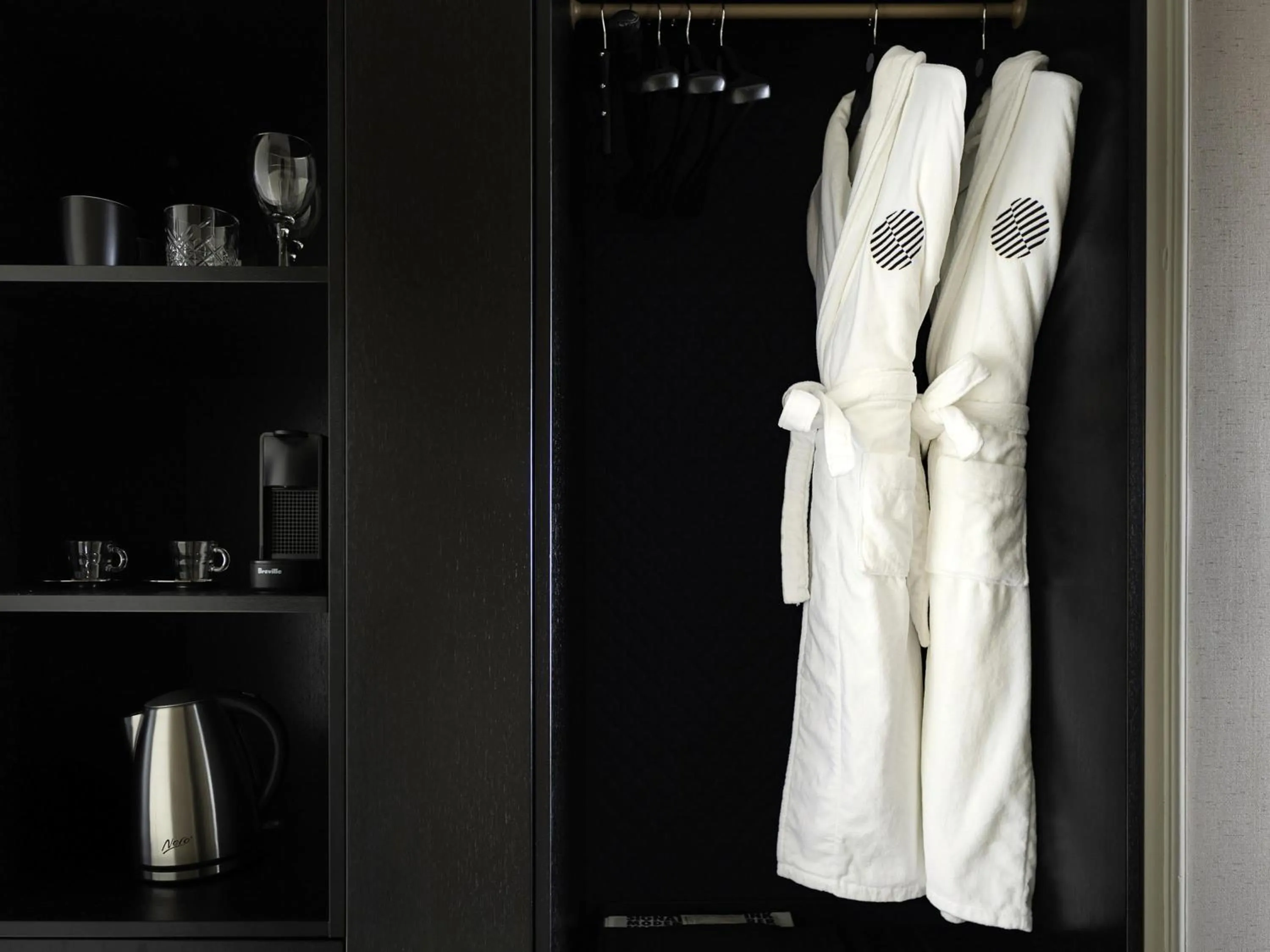 Bedroom in Pullman Auckland Hotel & Apartments