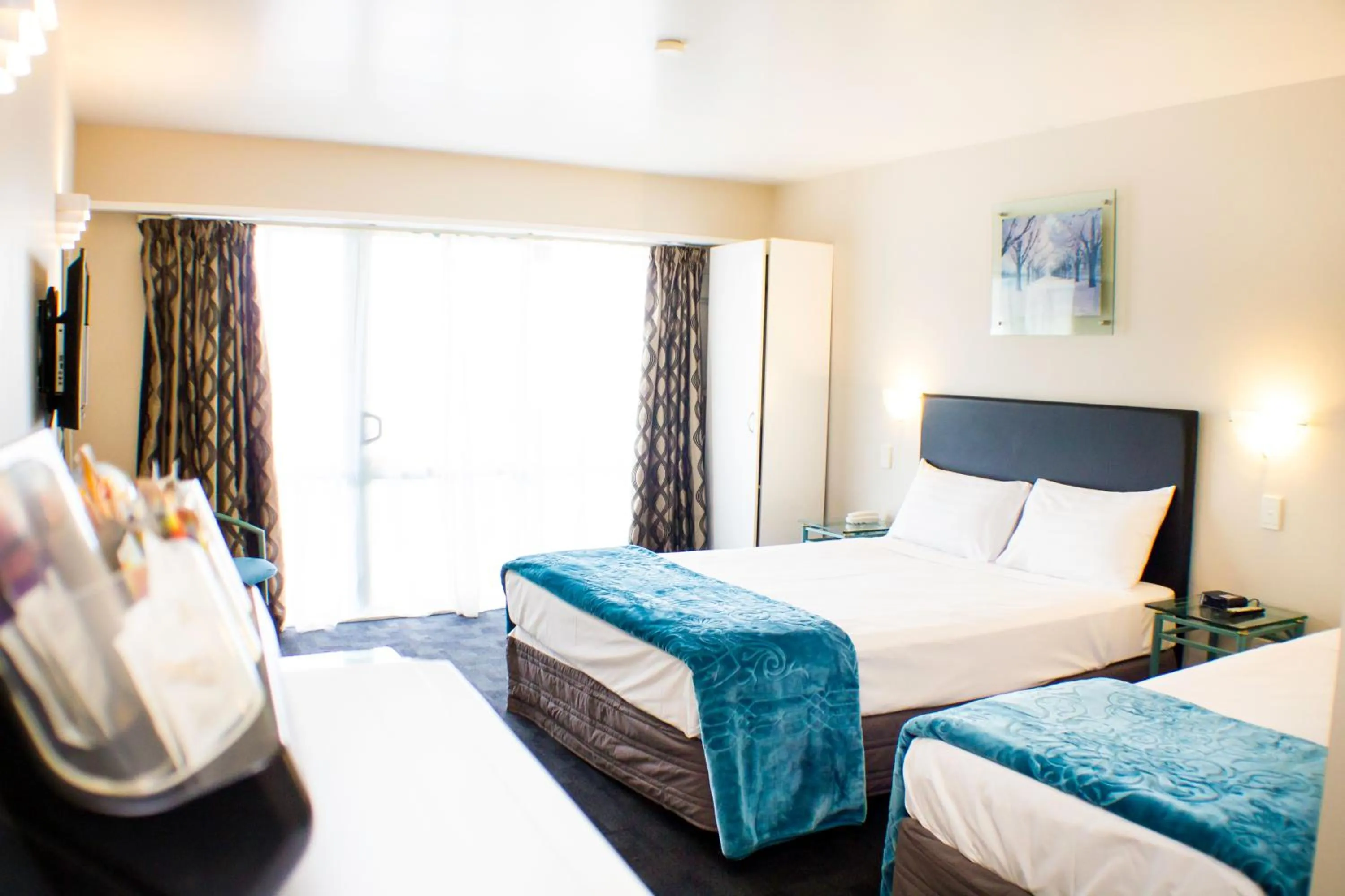 Bed in Rayland Motel