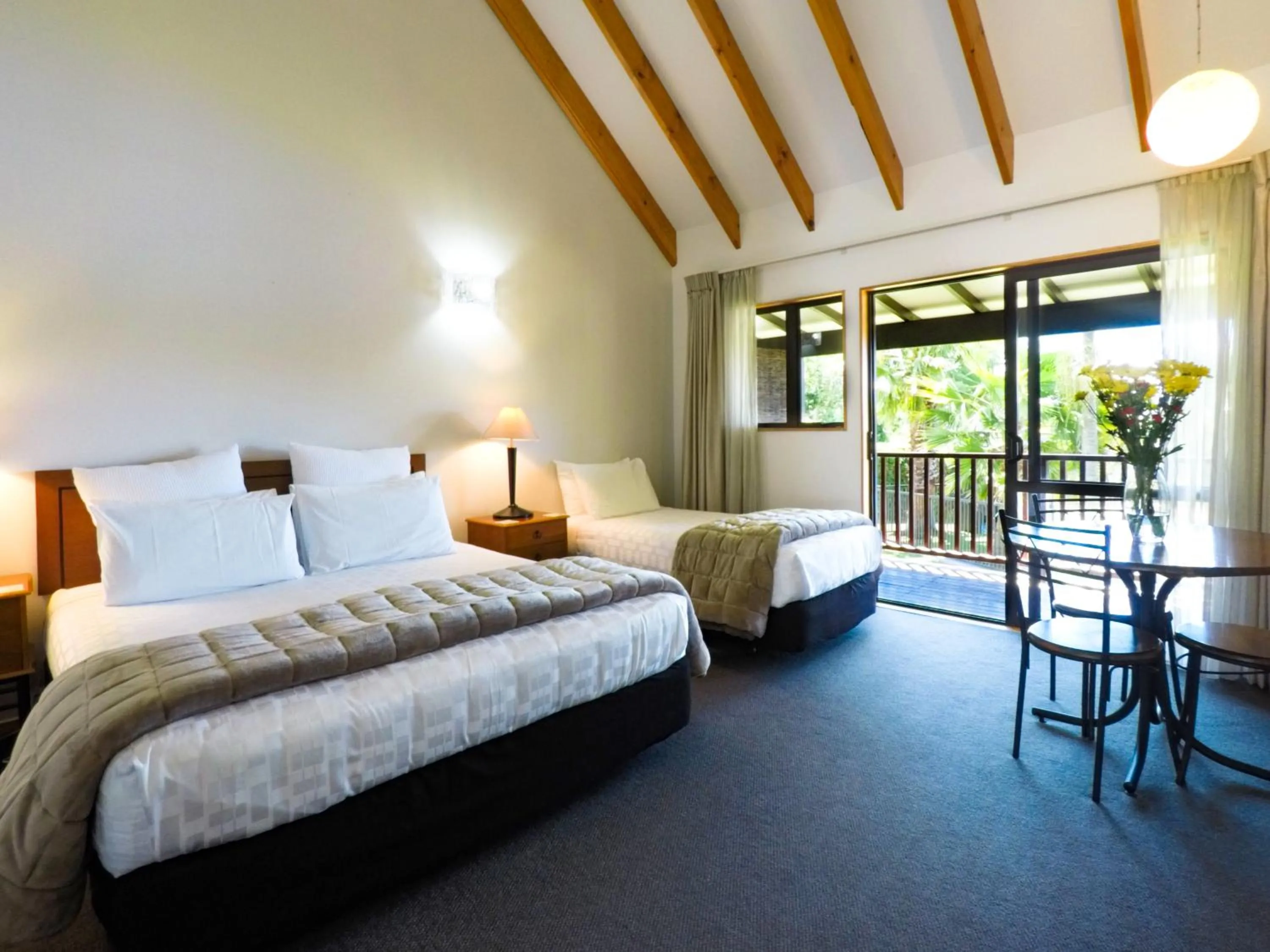 Bed in Kerikeri Homestead Motel & Apartments