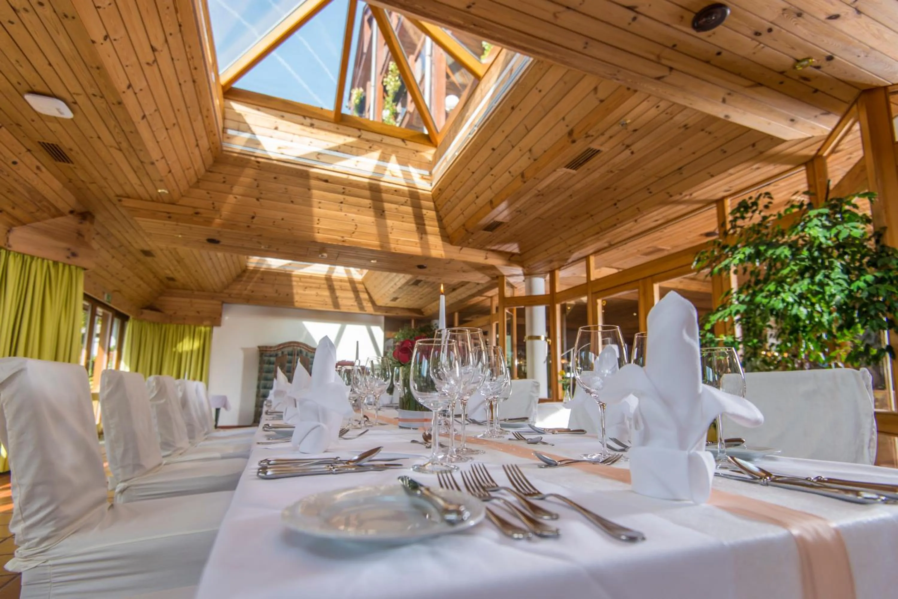 Seating area in Hotel Das Gastein - ganzjährig inklusive Alpentherme Gastein & Sommersaison inklusive Gasteiner Bergbahnen
