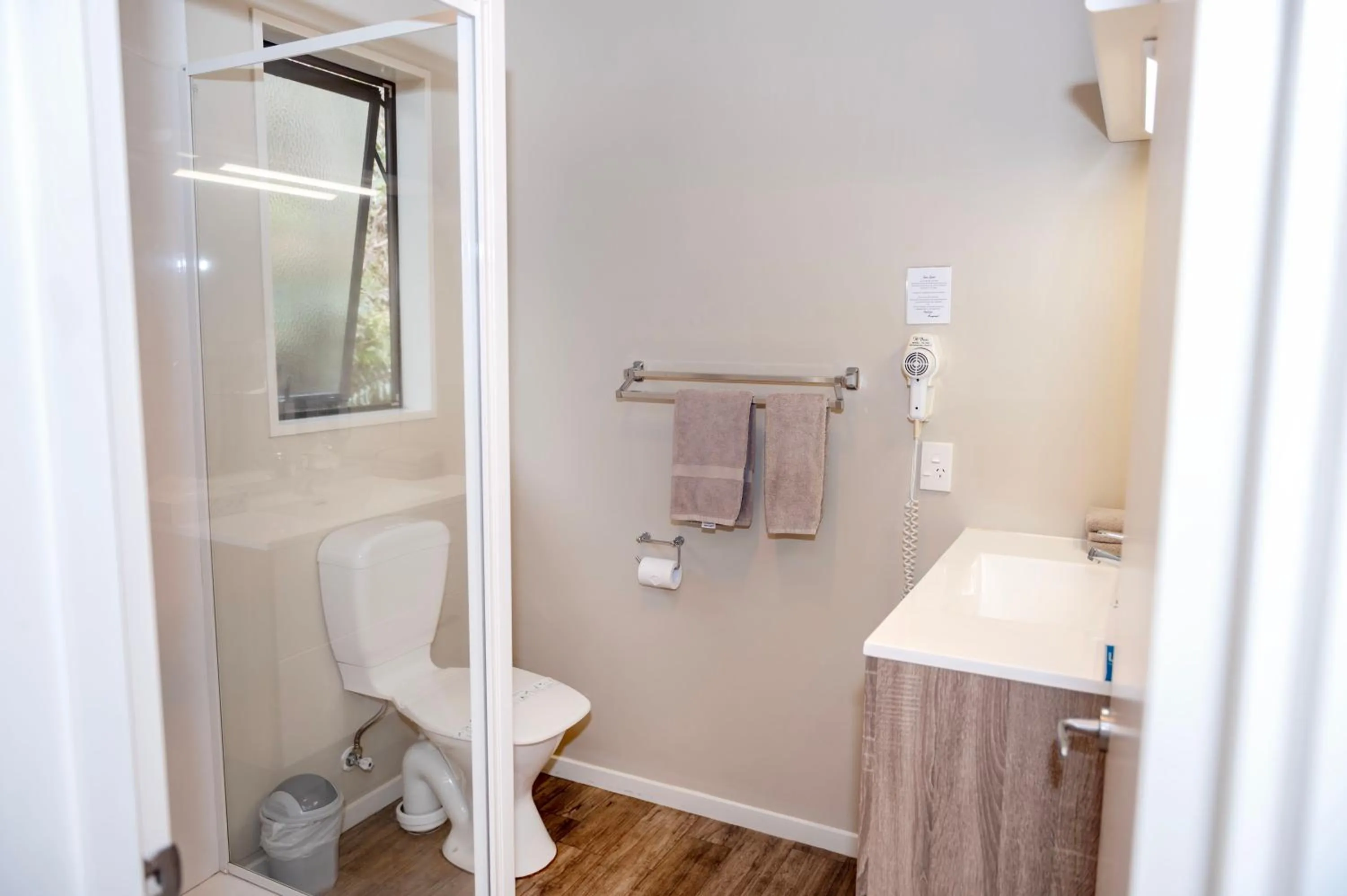 Bathroom in 58 On Cron Motel