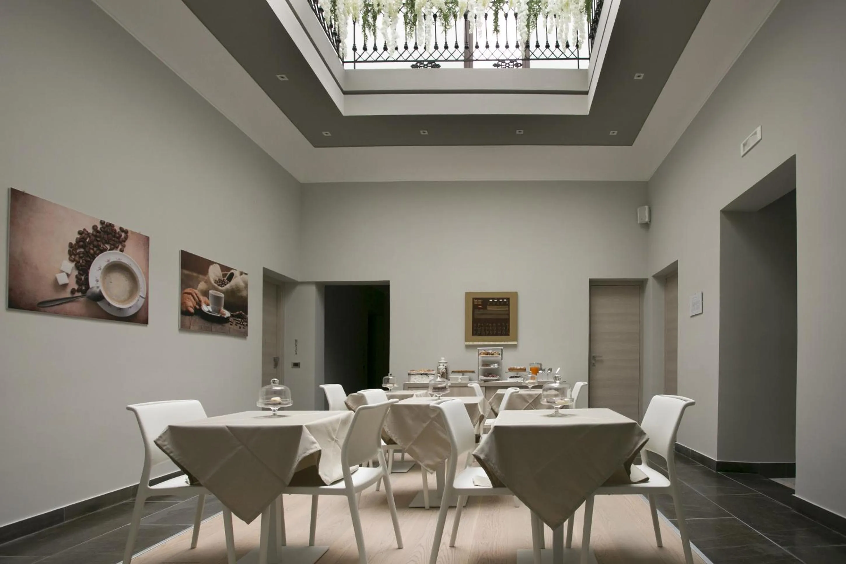 Restaurant/places to eat in Map holiday residence