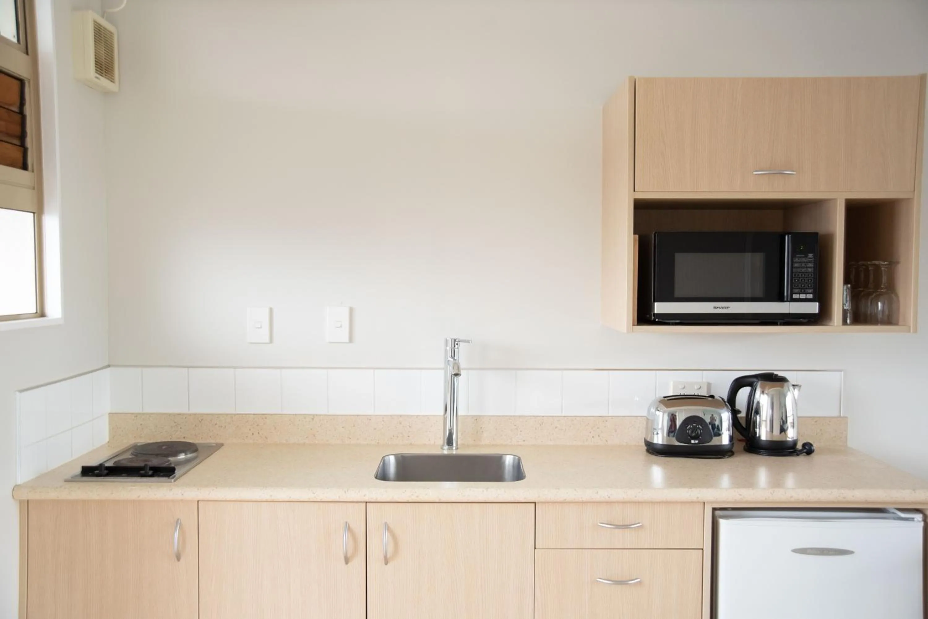 Coffee/tea facilities in Raglan Sunset Motel and Conference Venue