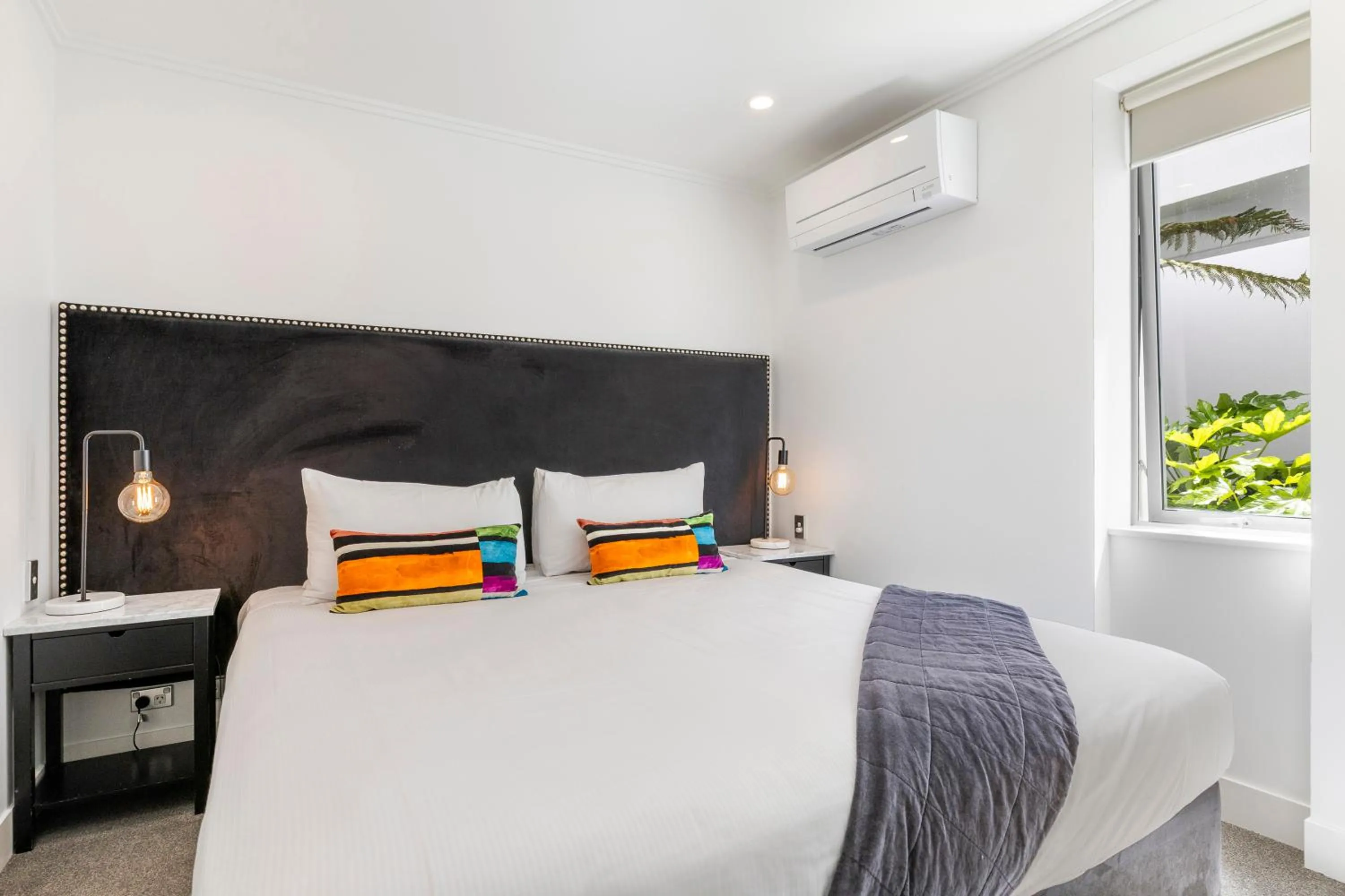 Bed in Sacred Waters Taupo