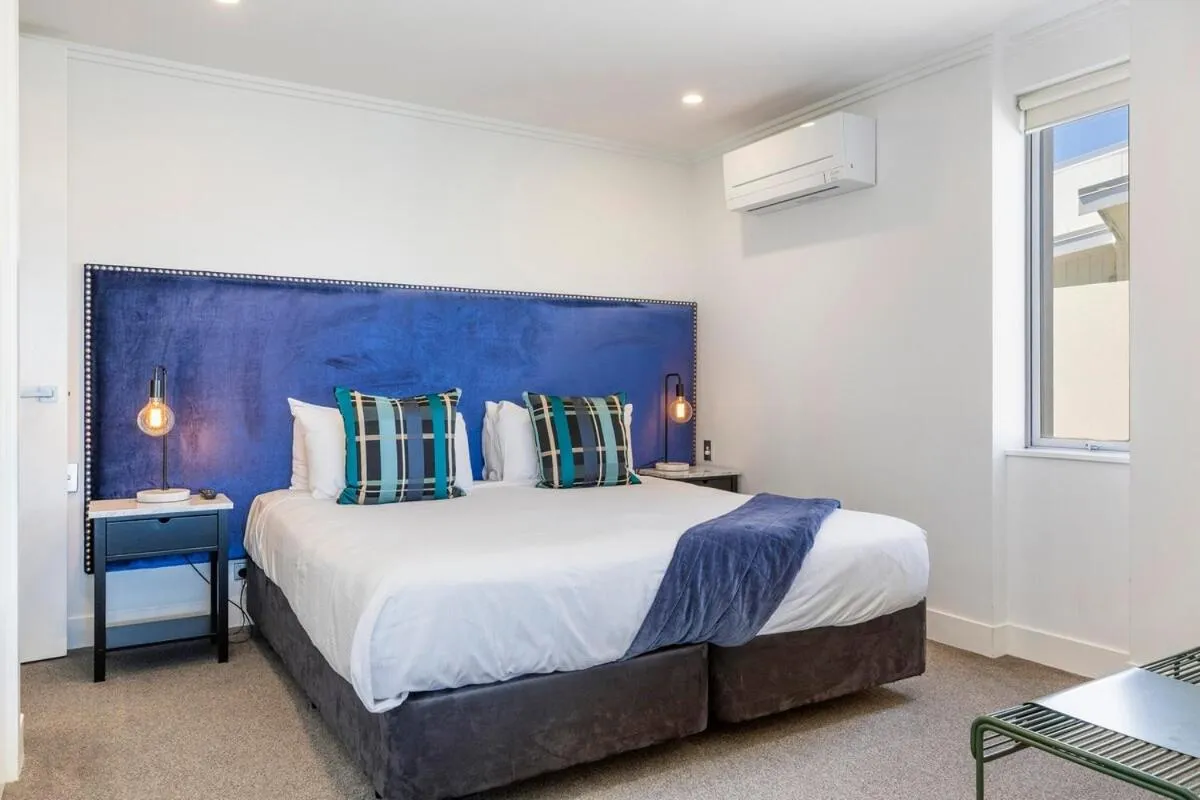 Bed in Sacred Waters Taupo