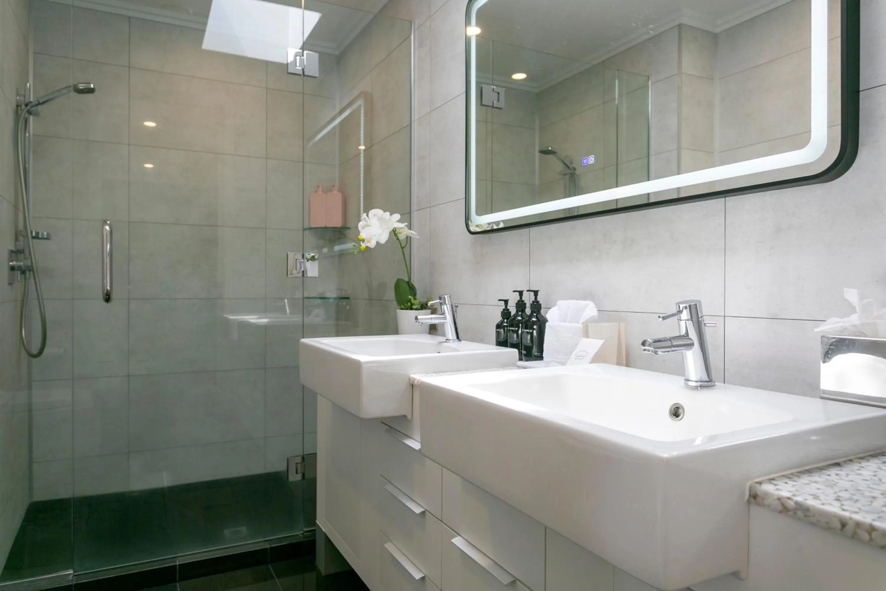 Bathroom in Sacred Waters Taupo