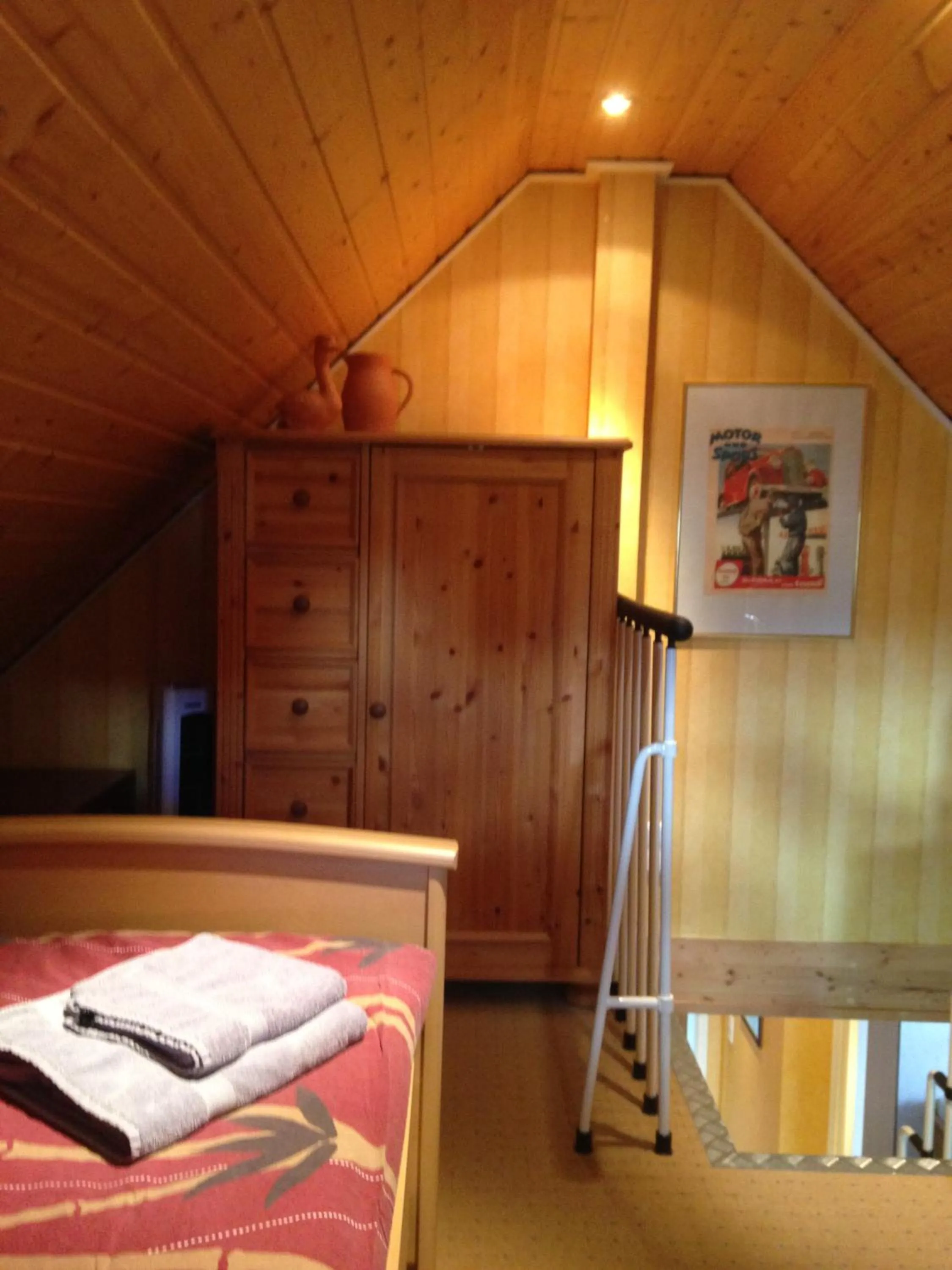 Photo of the whole room in The Place After the Race B&B