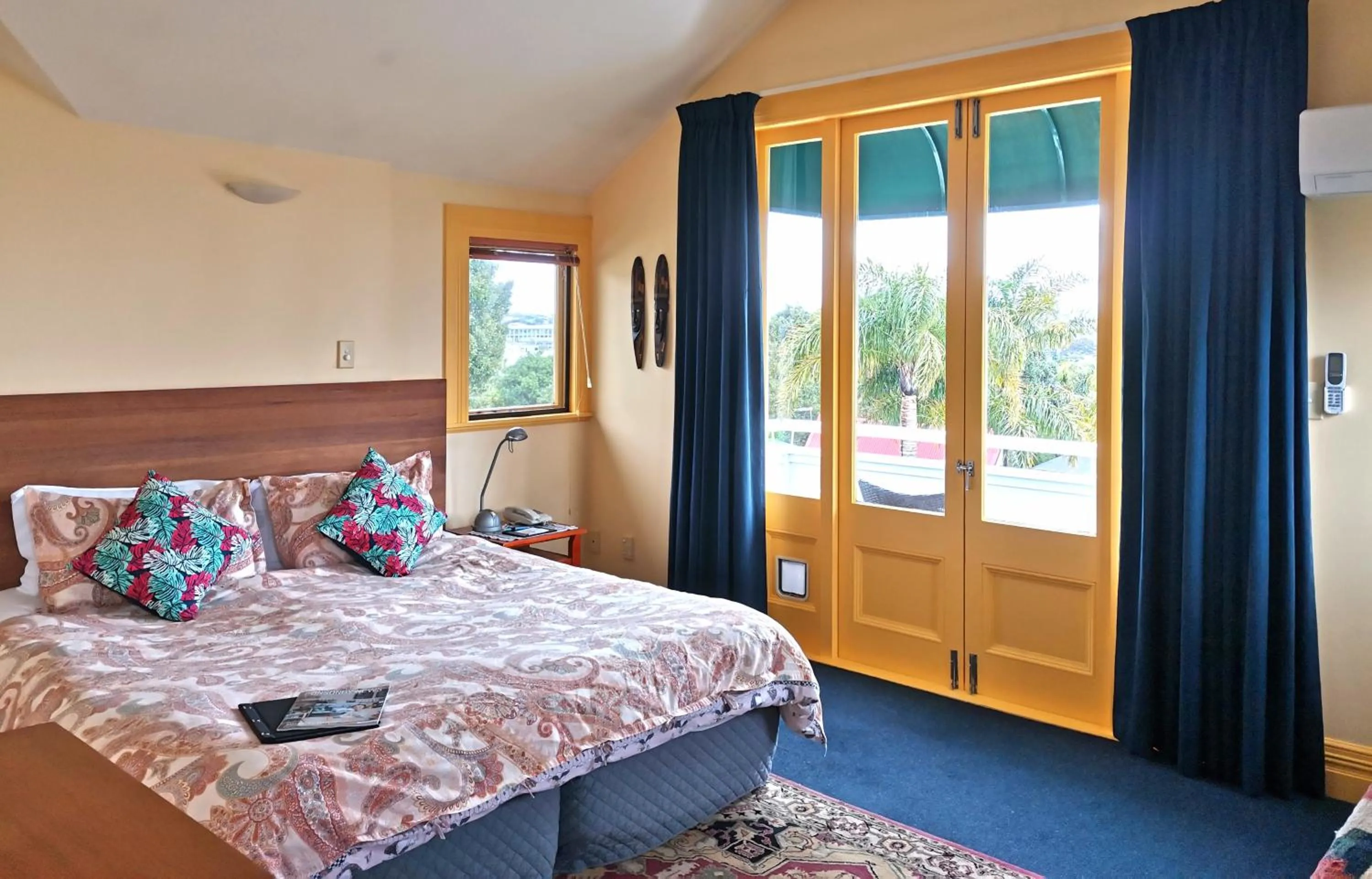 Bed in The Great Ponsonby Arthotel