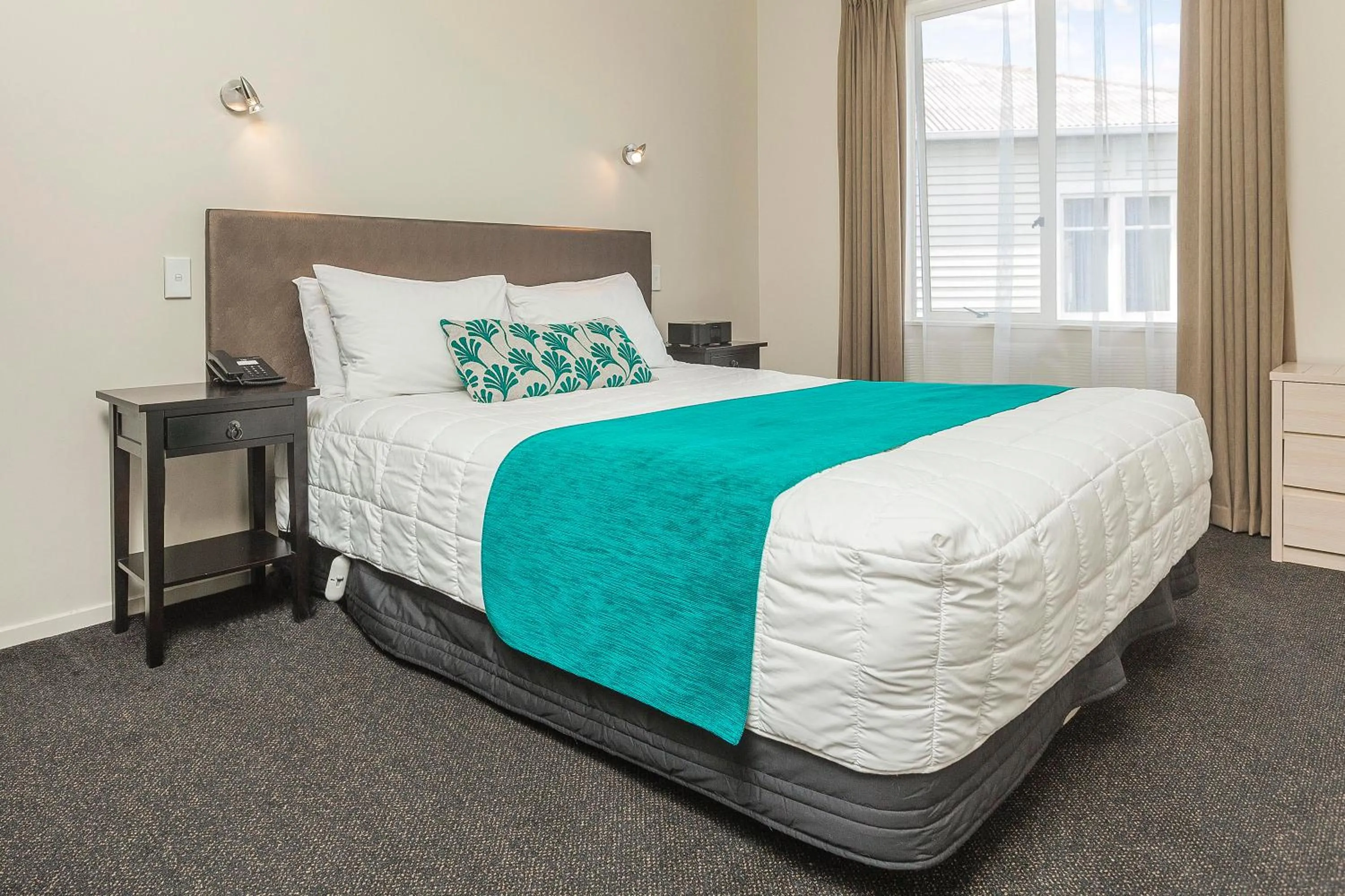 Bed in 540 on Great South Motel