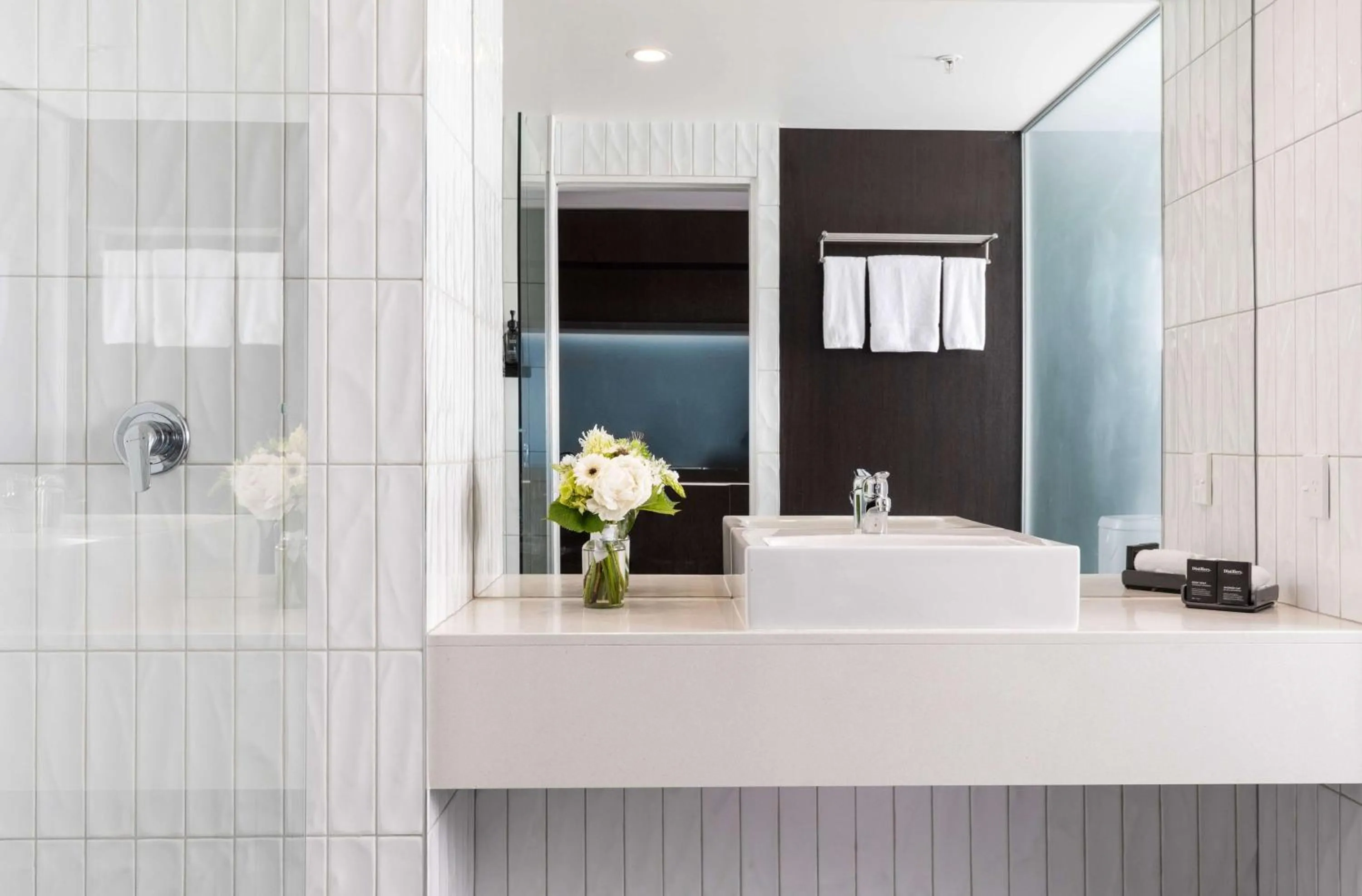 Bathroom in Rydges Wellington