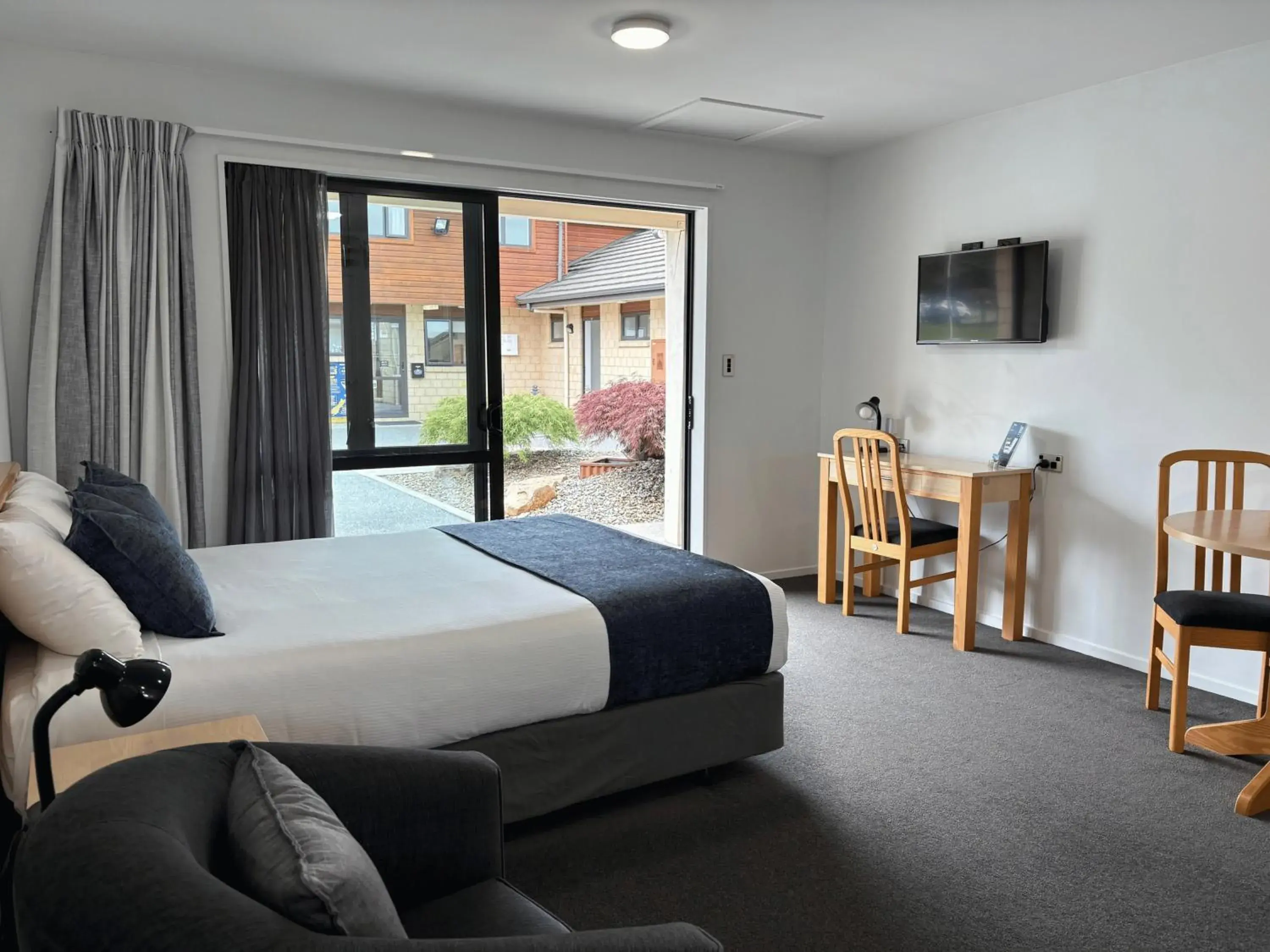 Studio with Spa Bath in ASURE Central Gold Motel Cromwell Studio with Spa Bath in ASURE Central Gold Motel Cromwell