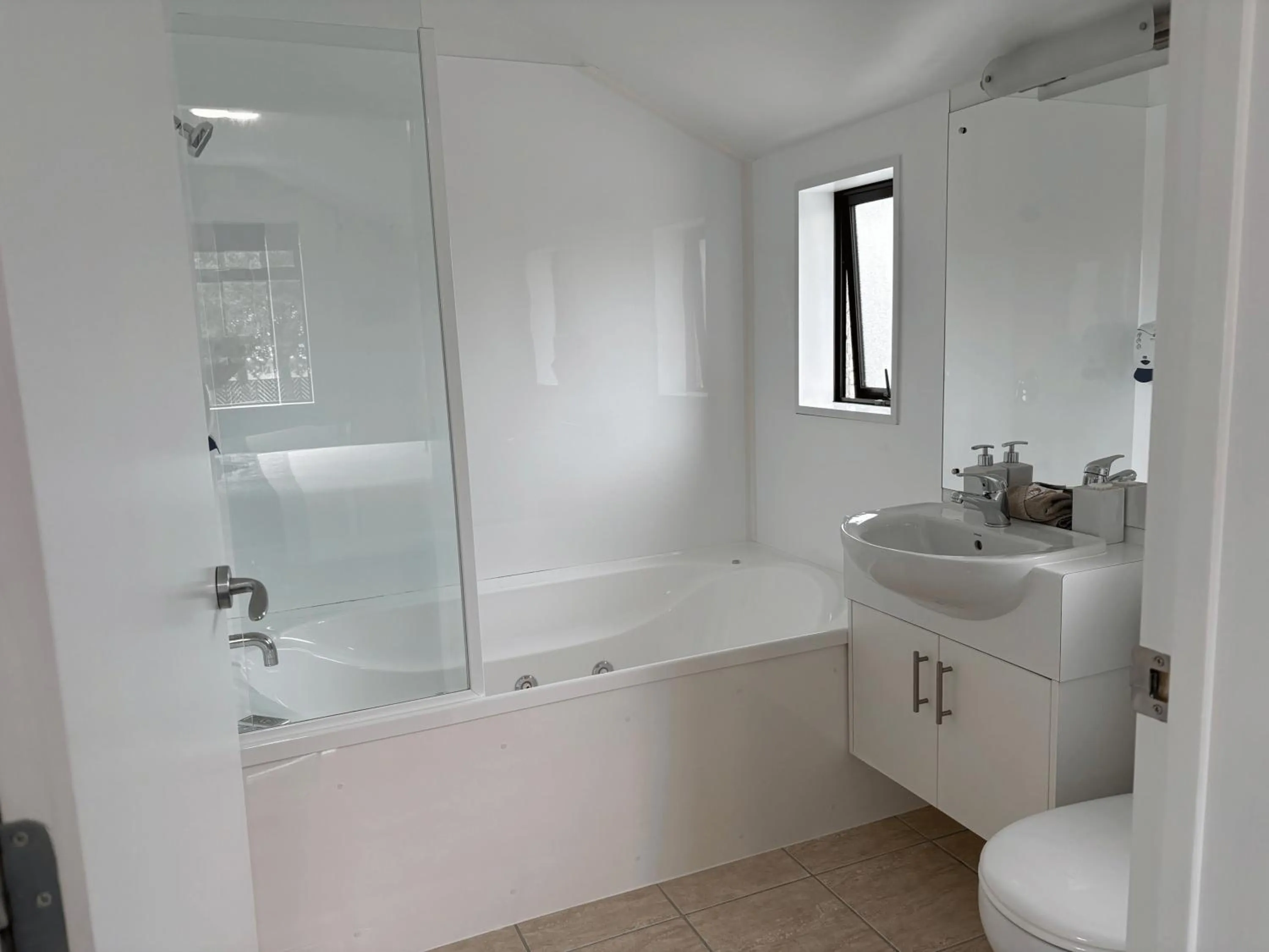 ASURE Central Gold Motel Cromwell