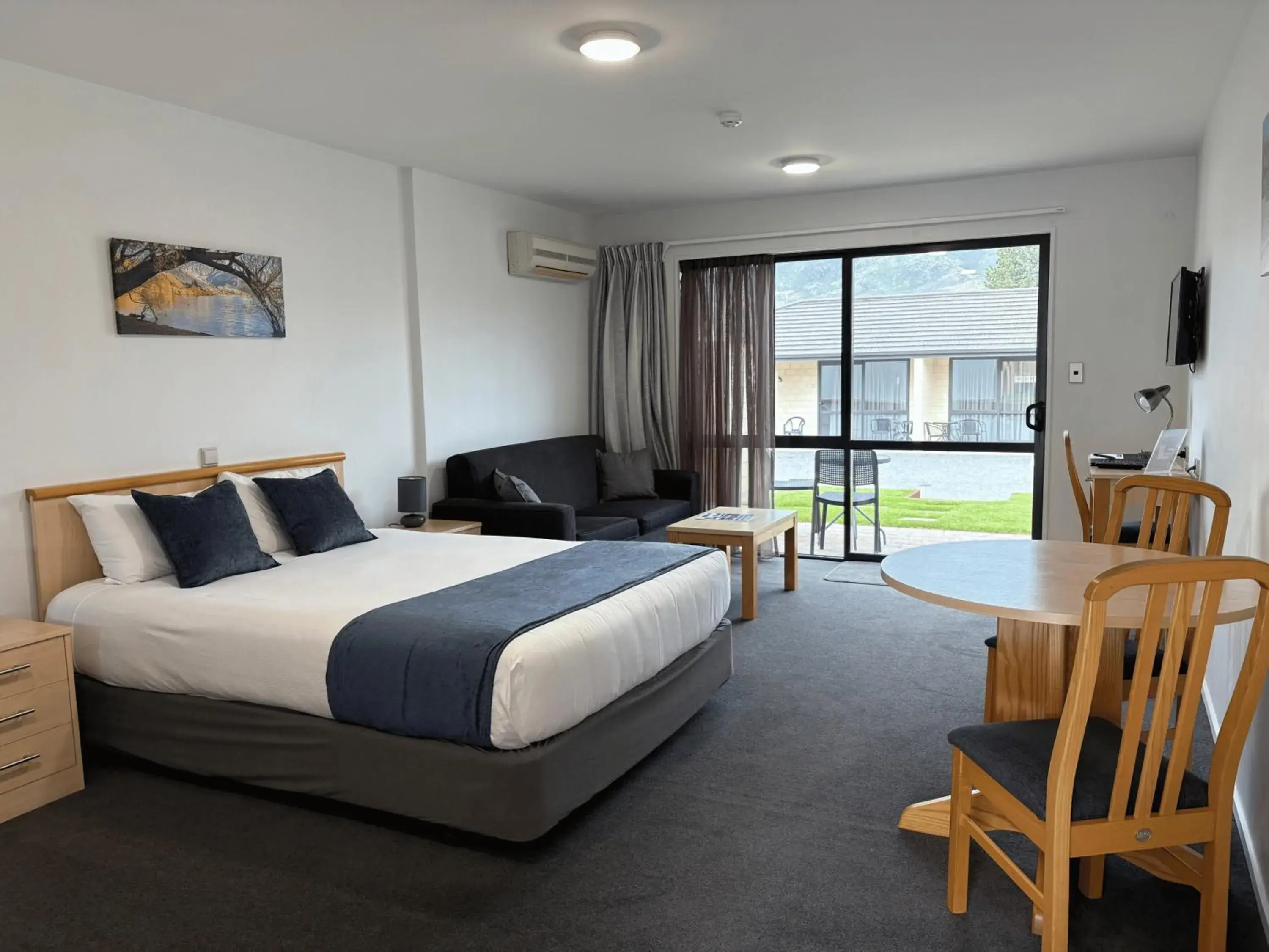 Studio - Disability Access in ASURE Central Gold Motel Cromwell Studio - Disability Access in ASURE Central Gold Motel Cromwell