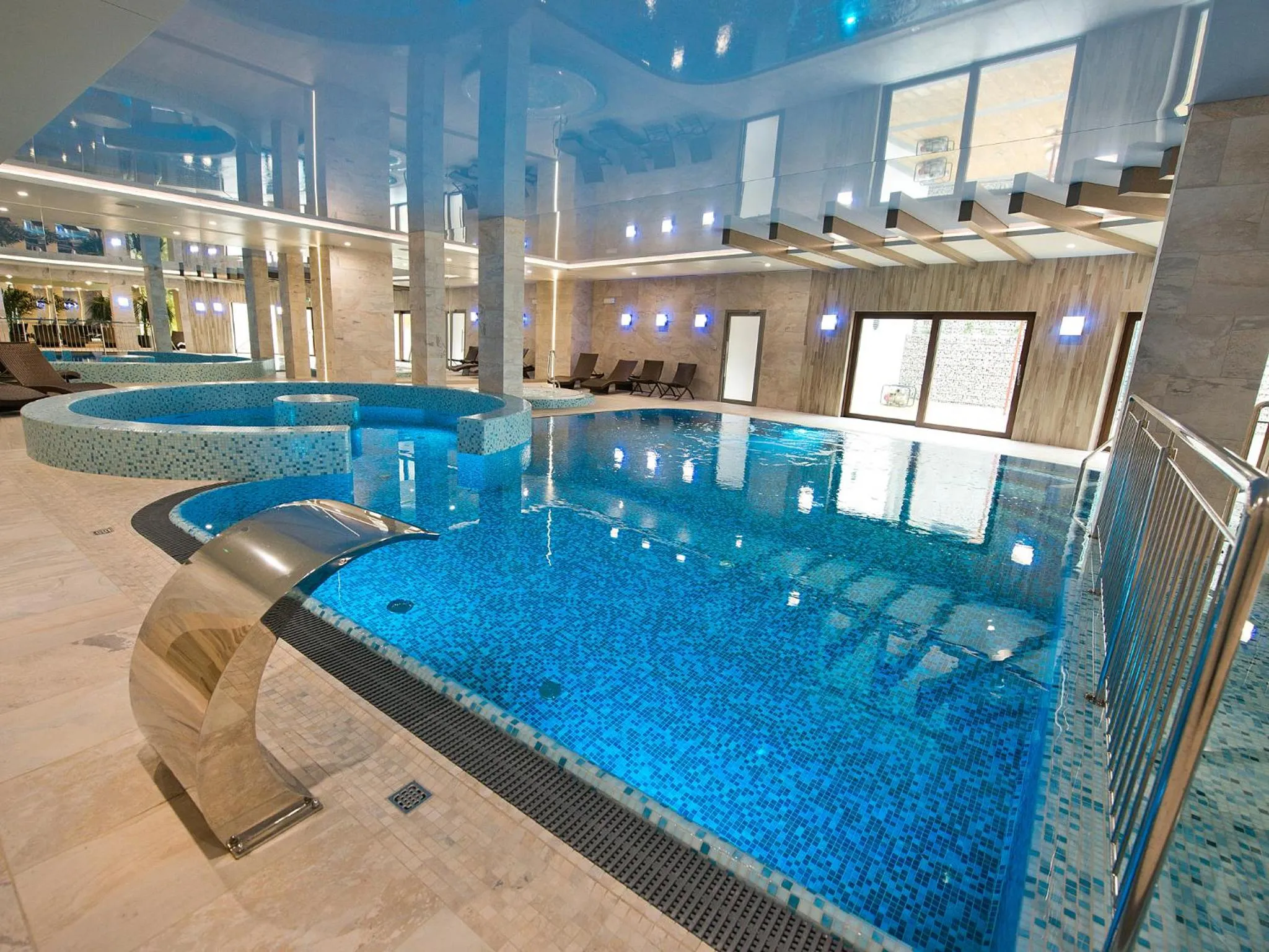 Hot Tub in Hotel Molo Resort